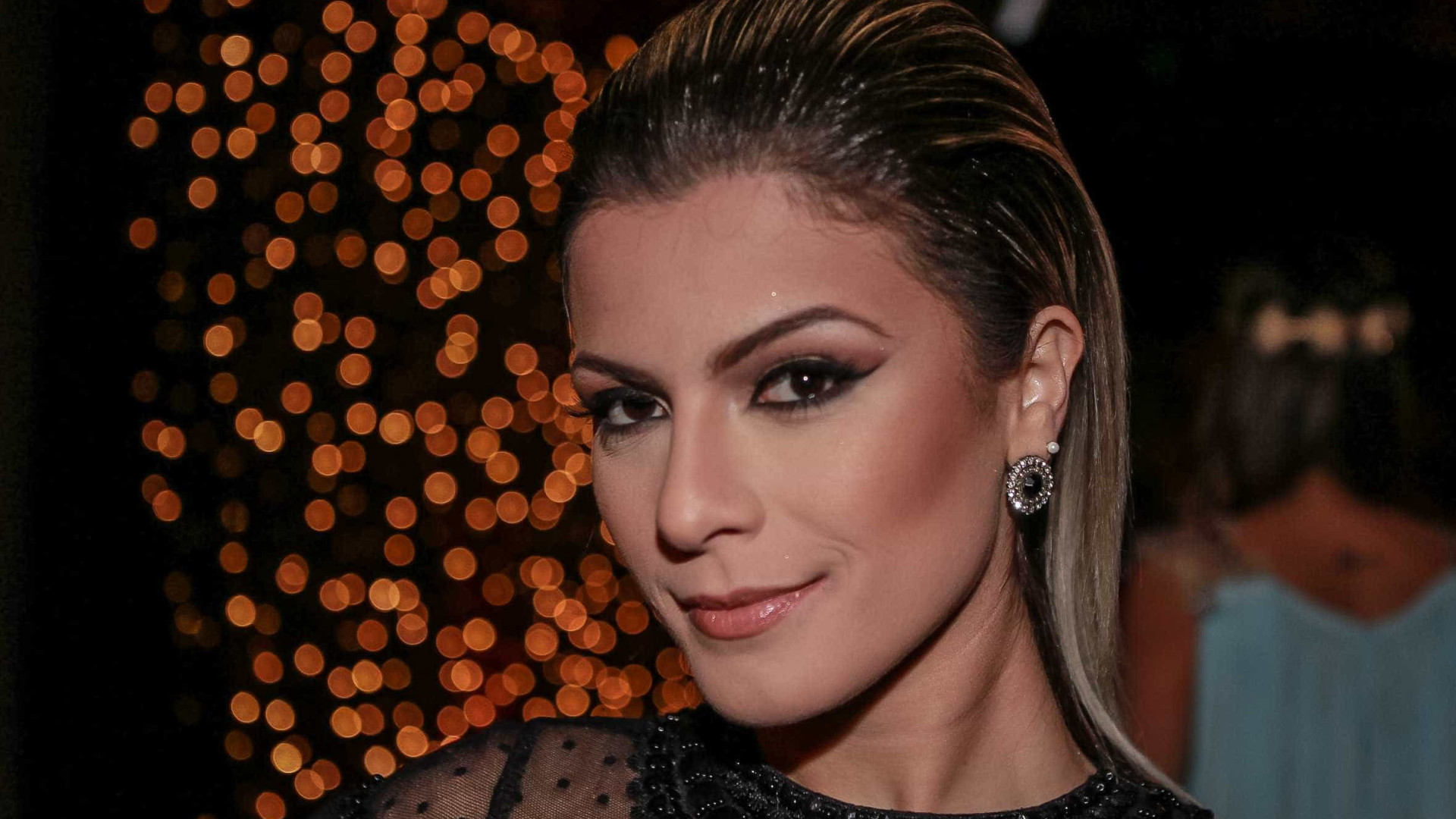 Babi Rossi diz que recebe propostas para fazer programa 'íntimo'