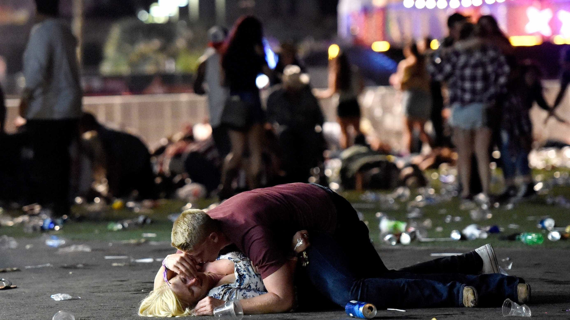 Tiroteio em Las Vegas faz 50 mortos e centenas de feridos
