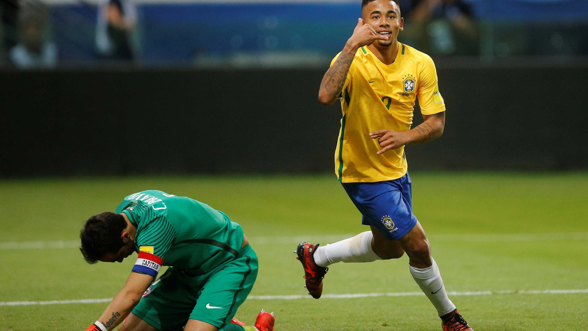 Brasil termina eliminatórias com vitória sobre o Chile