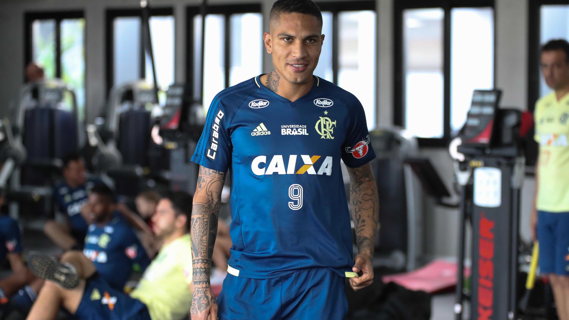 Guerrero segue com dores e deve ser desfalque contra São Paulo