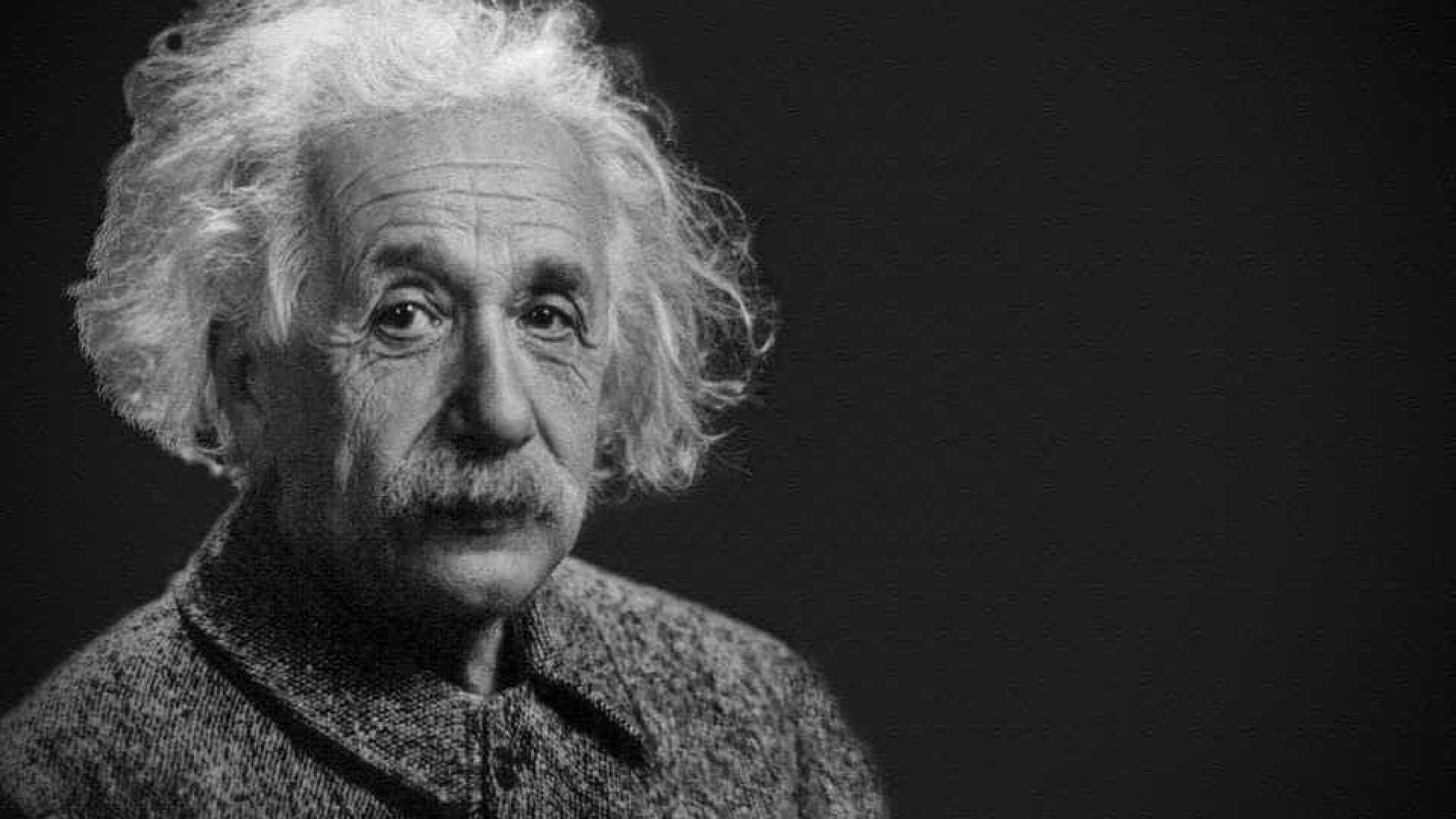 Astrônomos provam que teoria de Einstein é válida em outras galáxias