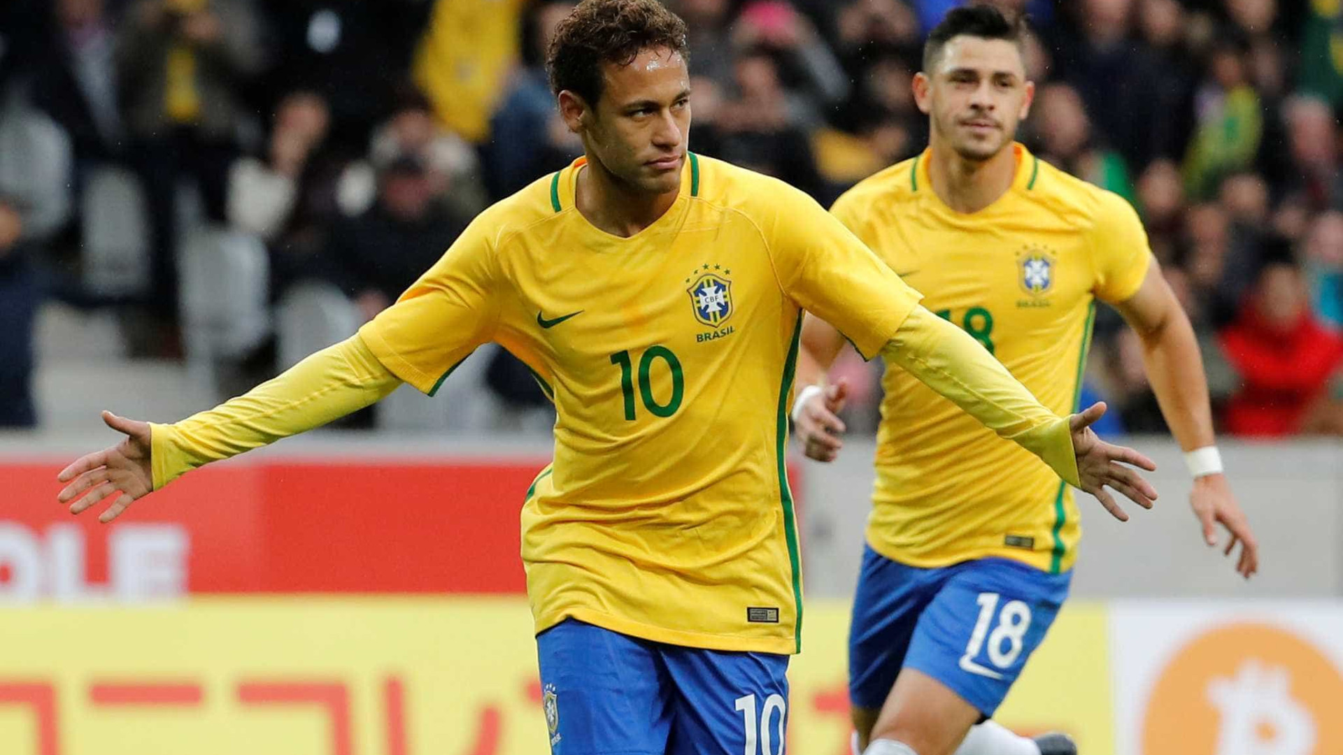 Neymar admite já pensar na Copa e prevê duelo histórico com Real Madrid