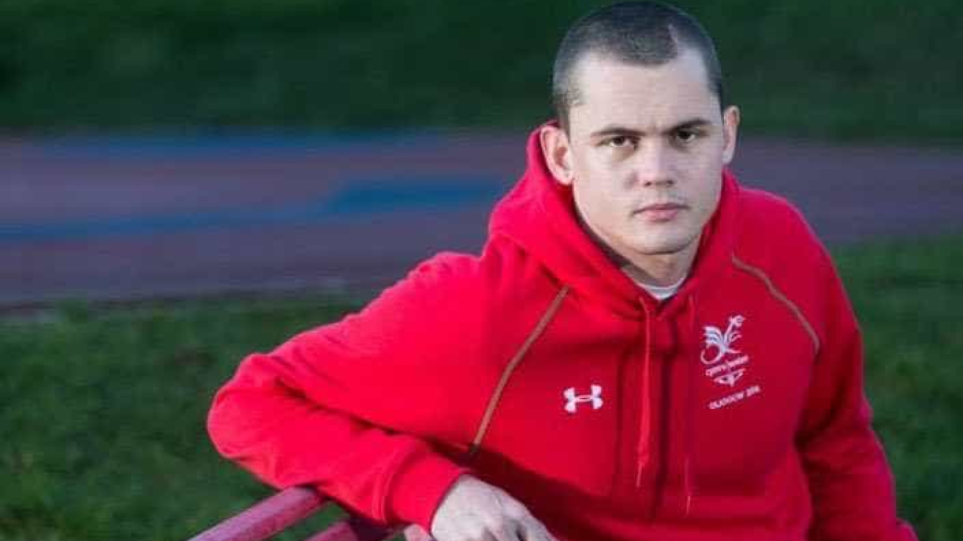 Judoca morre aos 26 anos após lutar contra tumor no cérebro