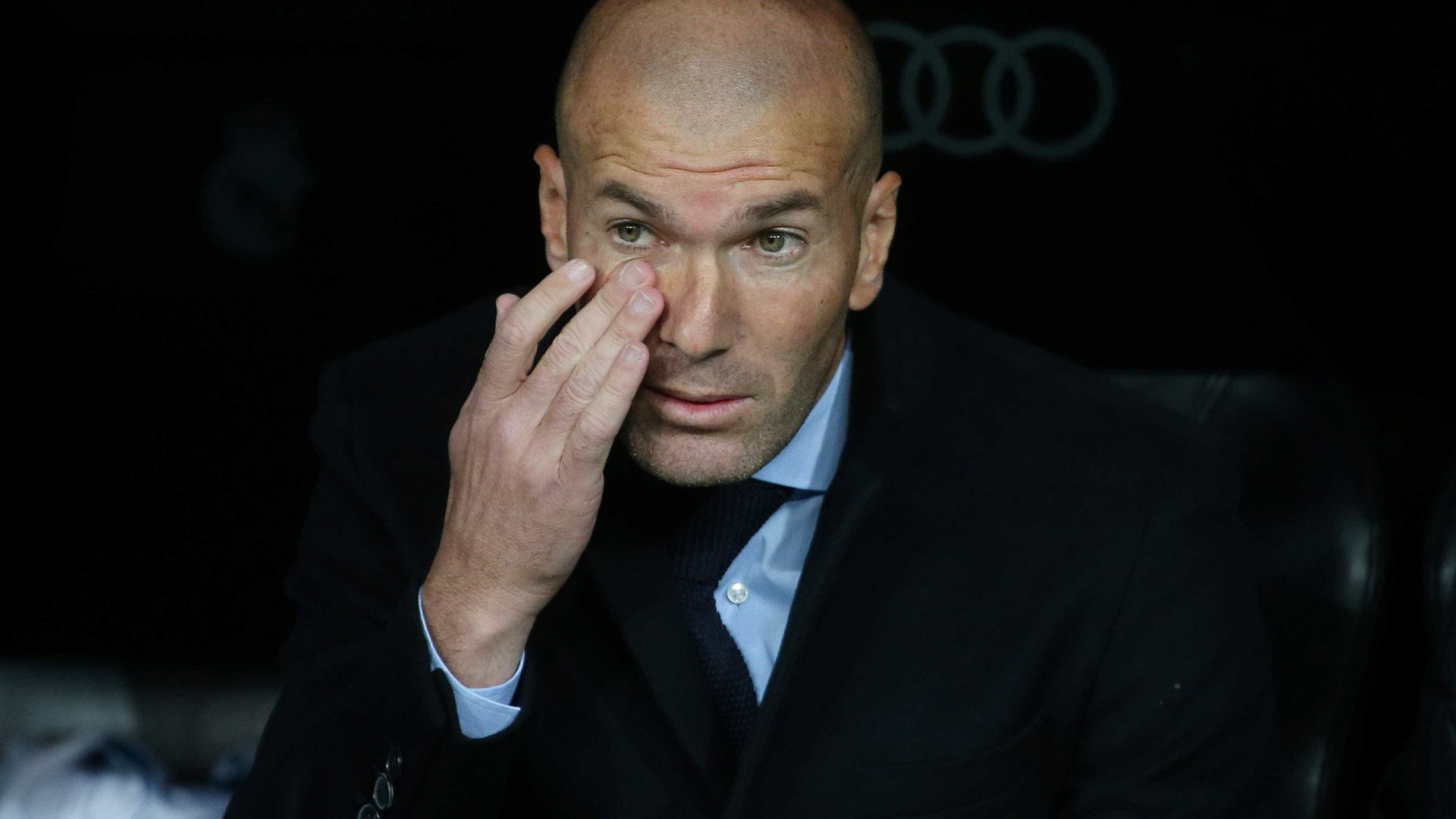 Zidane diz que Neymar 'é muito bom', mas que 'tem os melhores com ele'