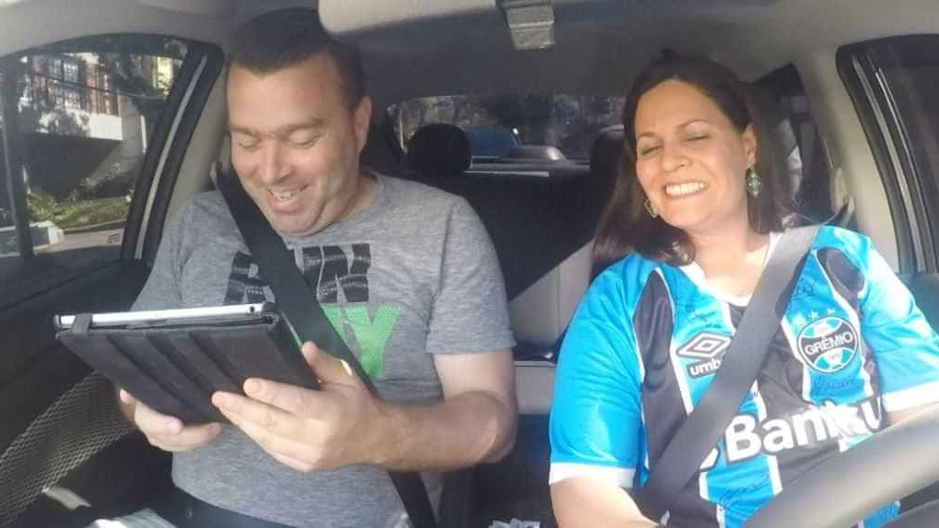 Uber cria categoria para levar torcedores da dupla Gre-Nal a estádios