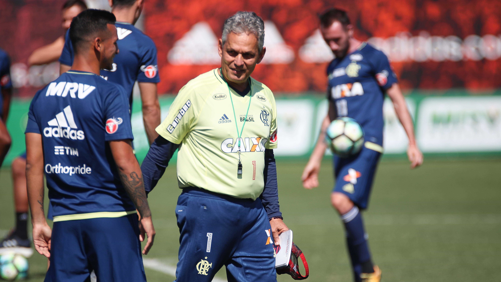 Rodada de domingo tem briga pela Libertadores na série A