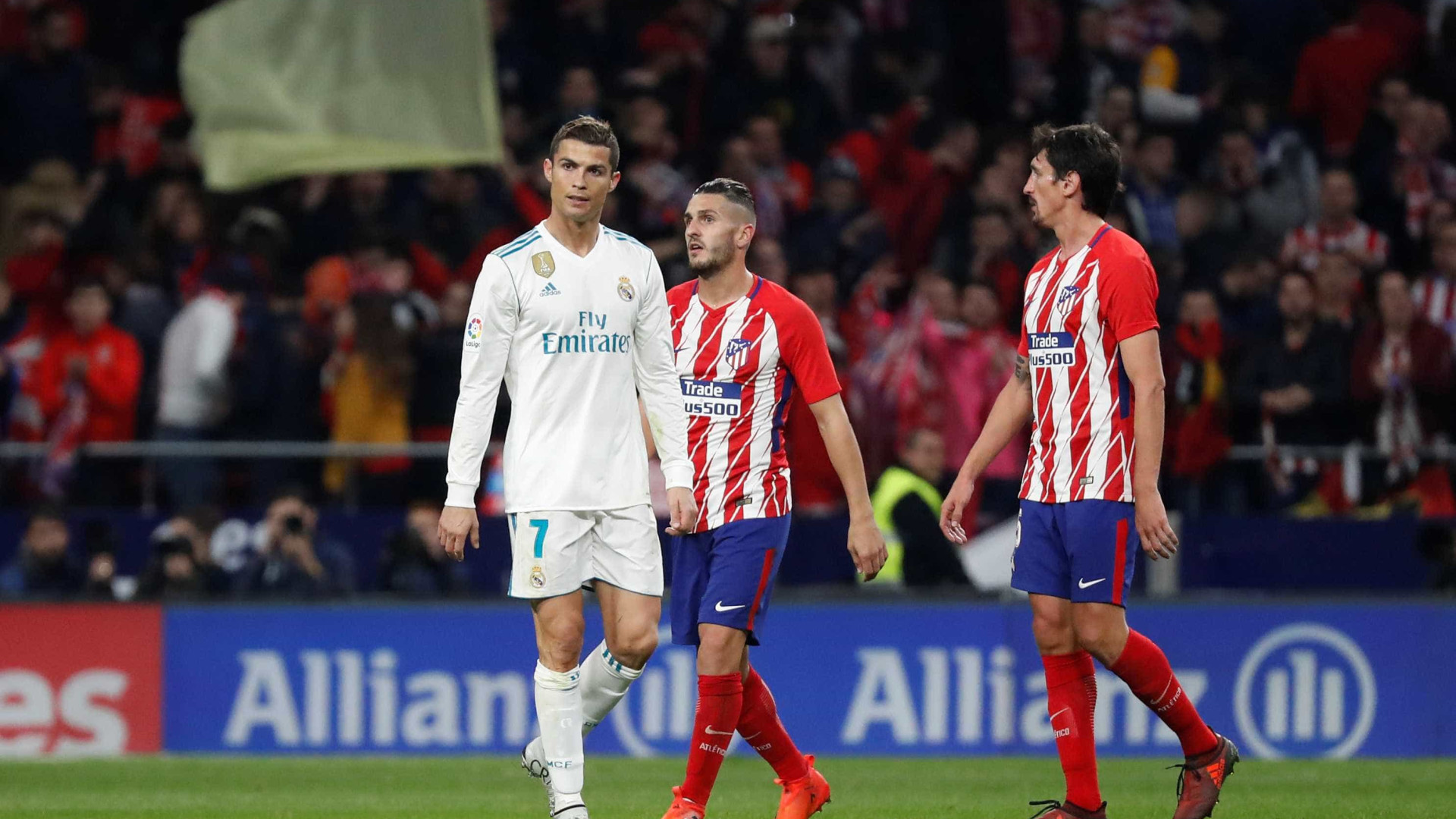 Atlético e Real empatam no clássico de Madri