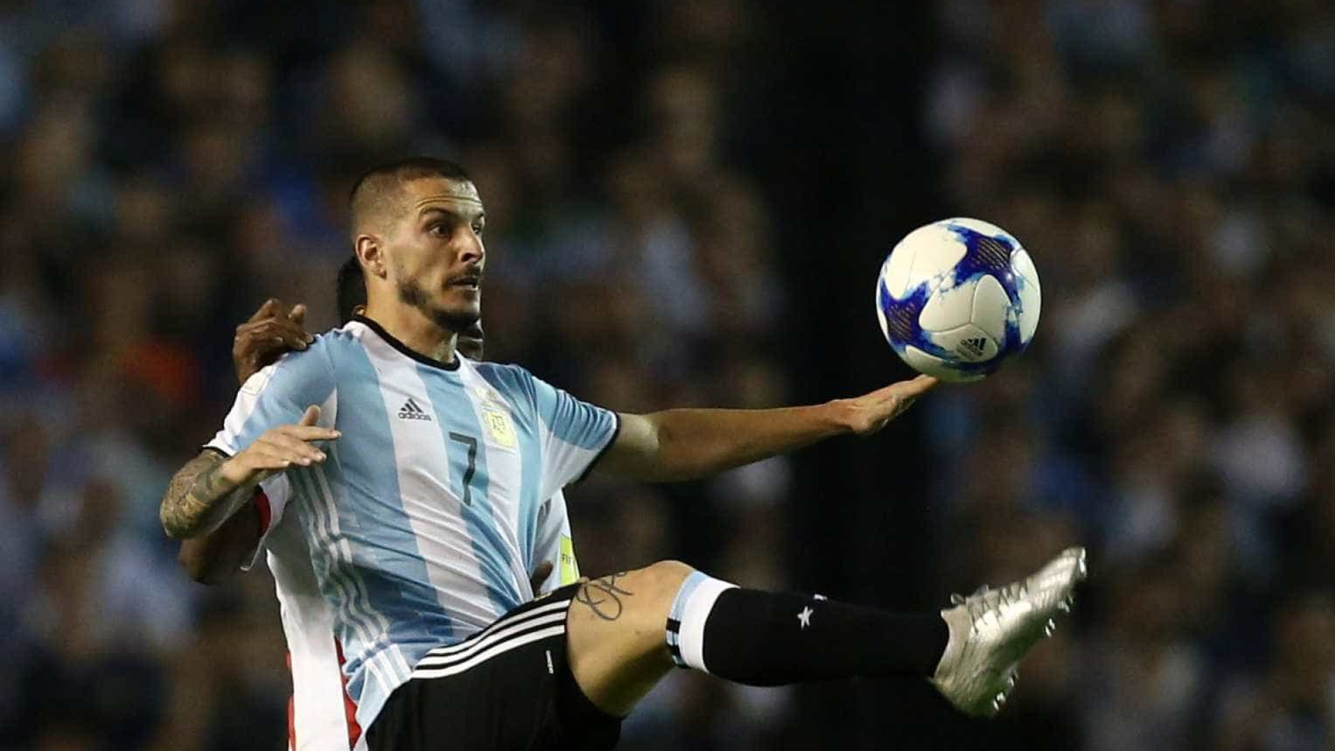 Craque da Argentina sofre lesão e pode ficar fora da Copa do Mundo