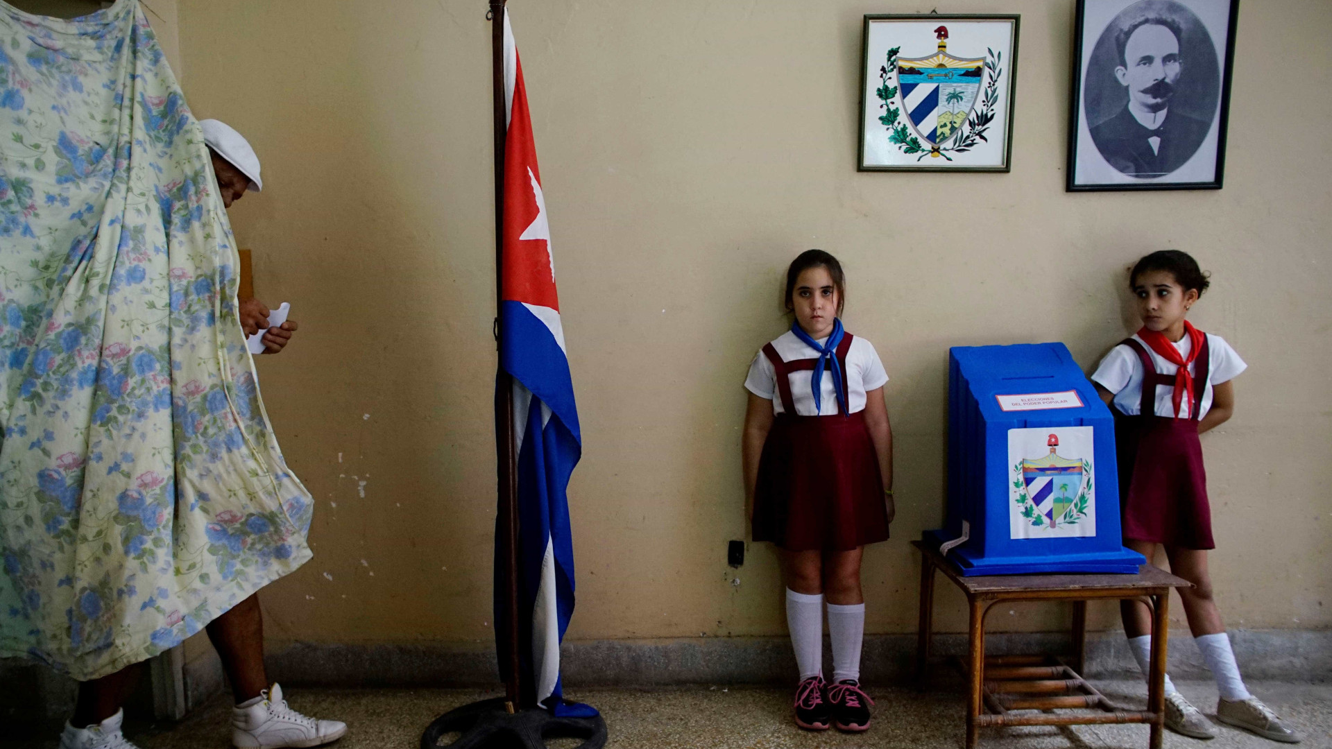 Eleições em Cuba tem alto comparecimento às urnas
