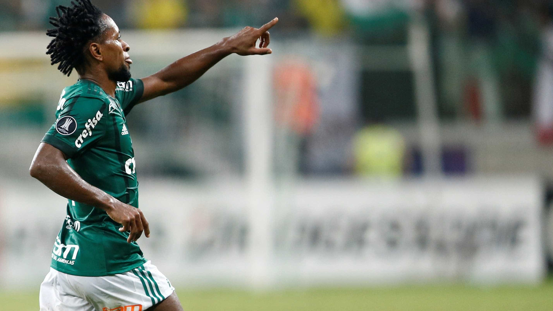 Palmeiras marca amistoso de despedida de Zé Roberto para janeiro