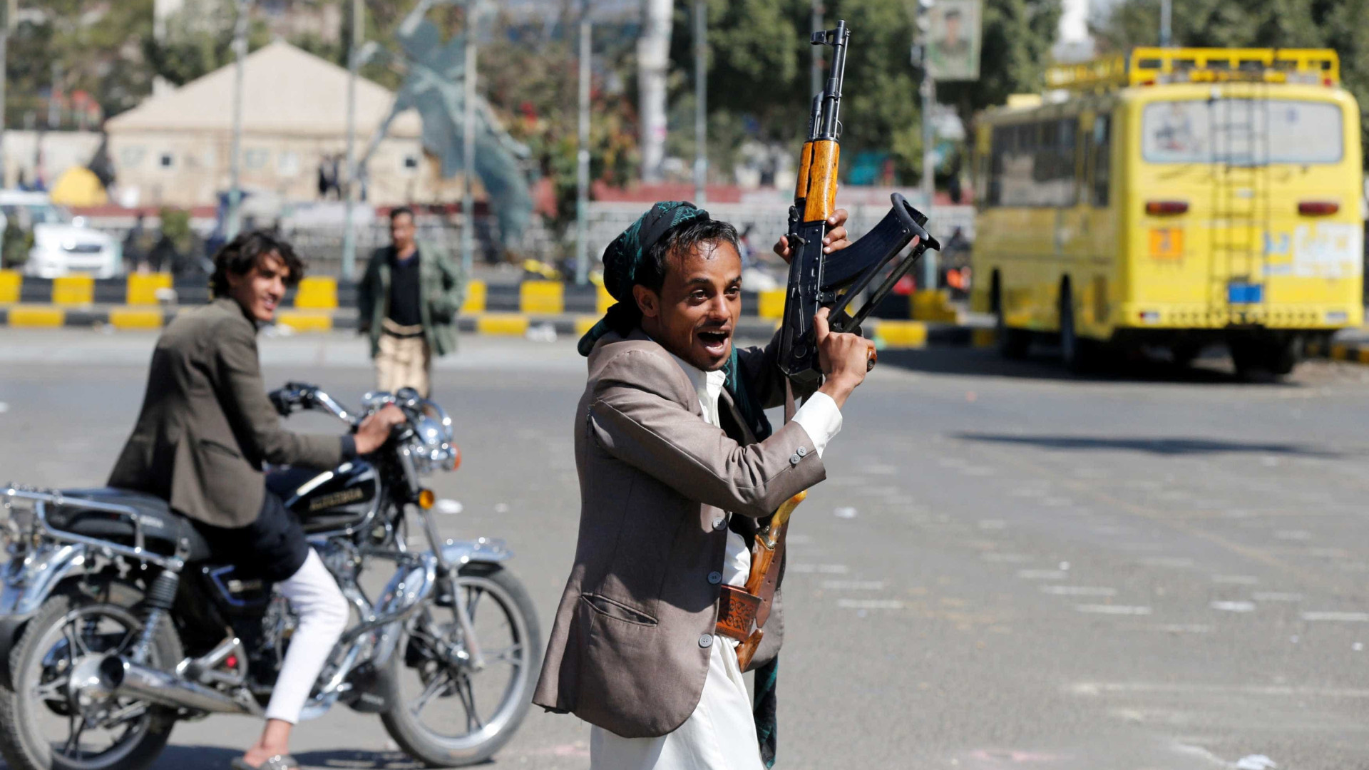 Rebeldes dizem ter matado ex-presidente do Iêmen em ataque