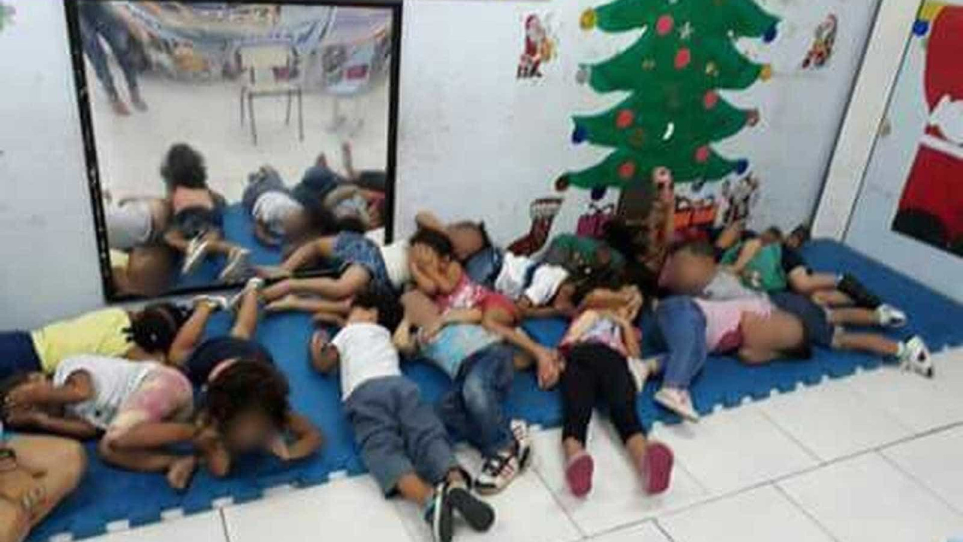 Crianças deitam em chão de creche para se protegerem de tiros na Maré