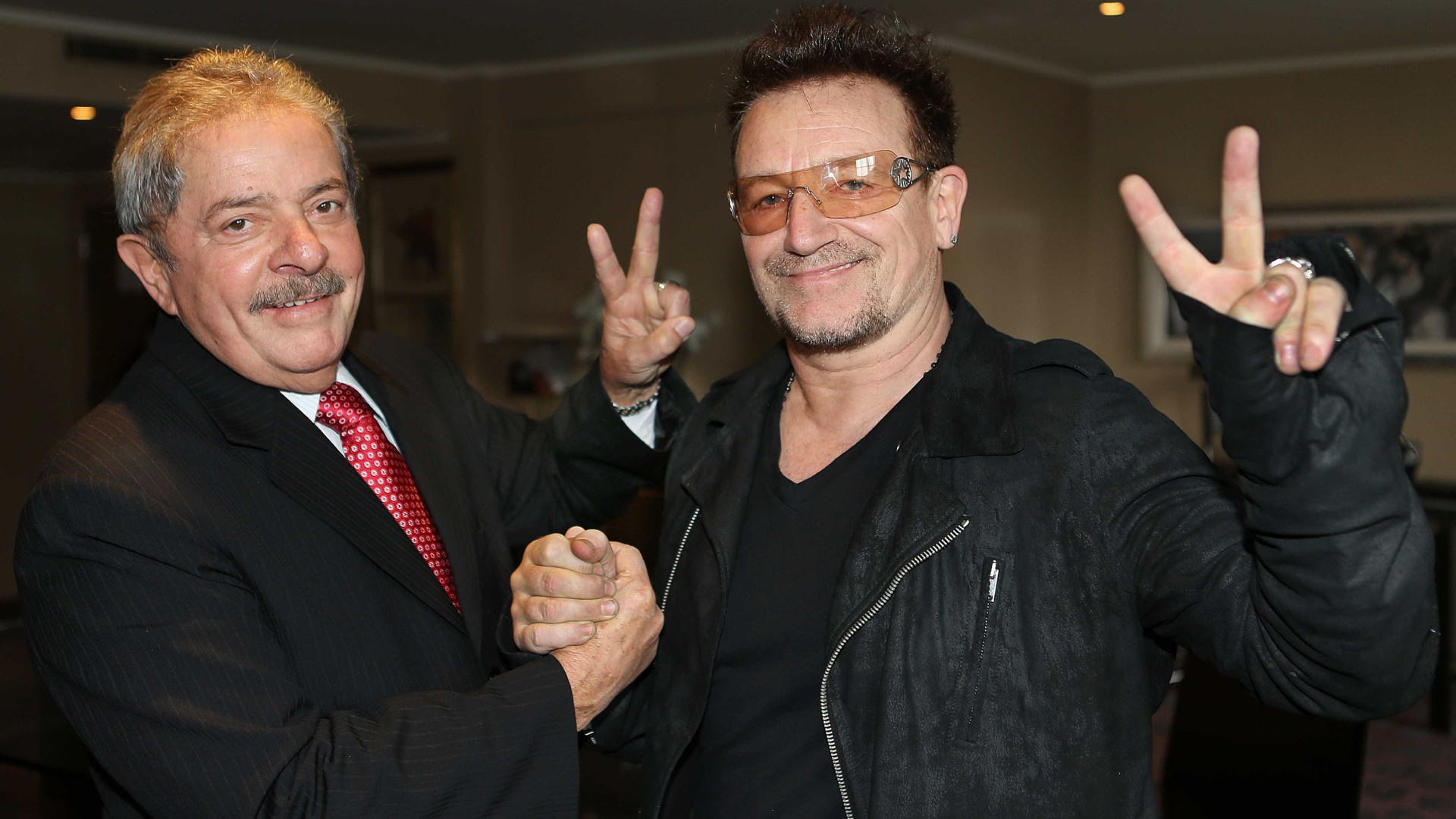 Bono Vox é esperado para julgamento de Lula, diz Requião
