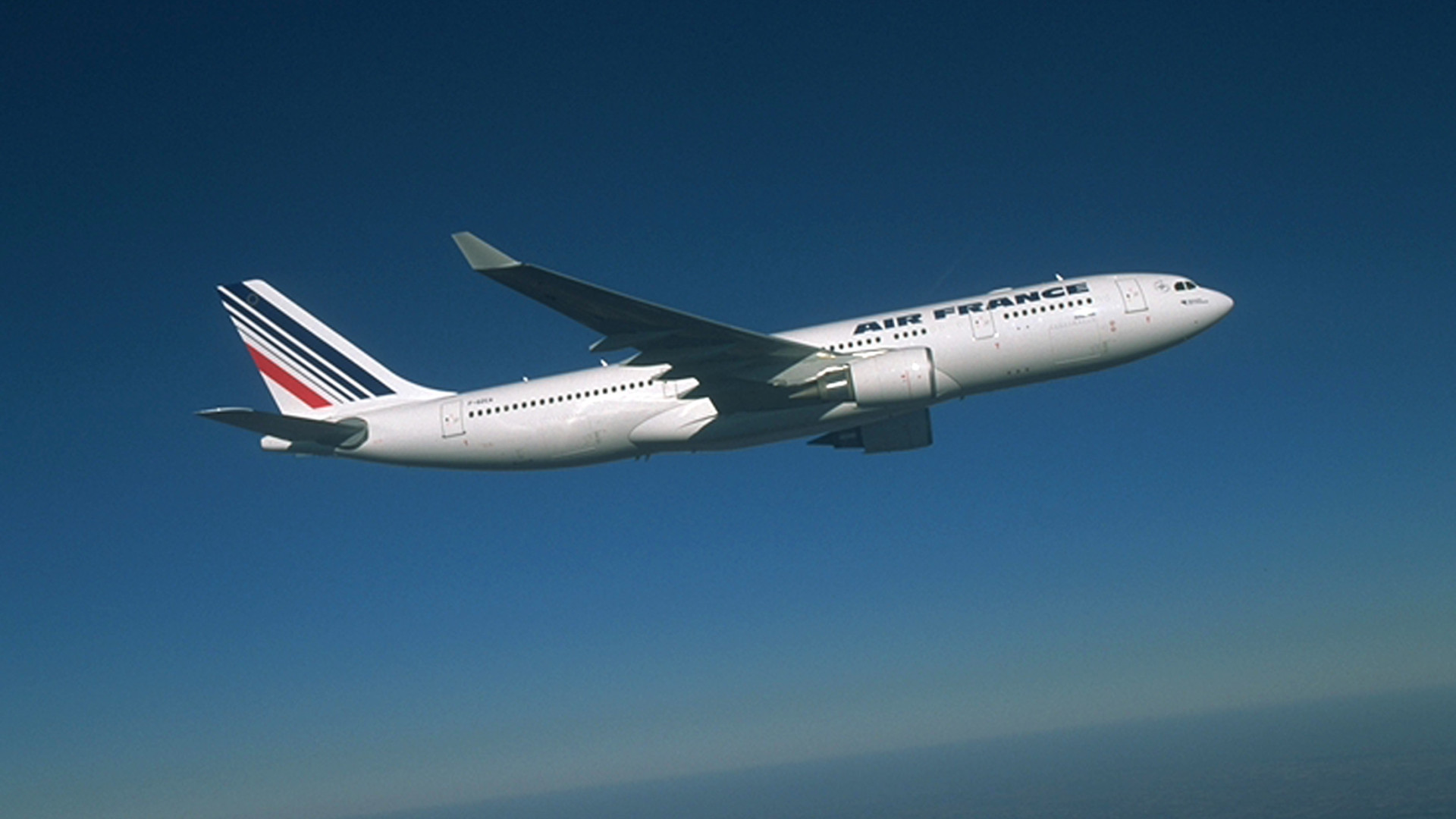 Greve na Air France cancela 30% dos voos desta terça-feira