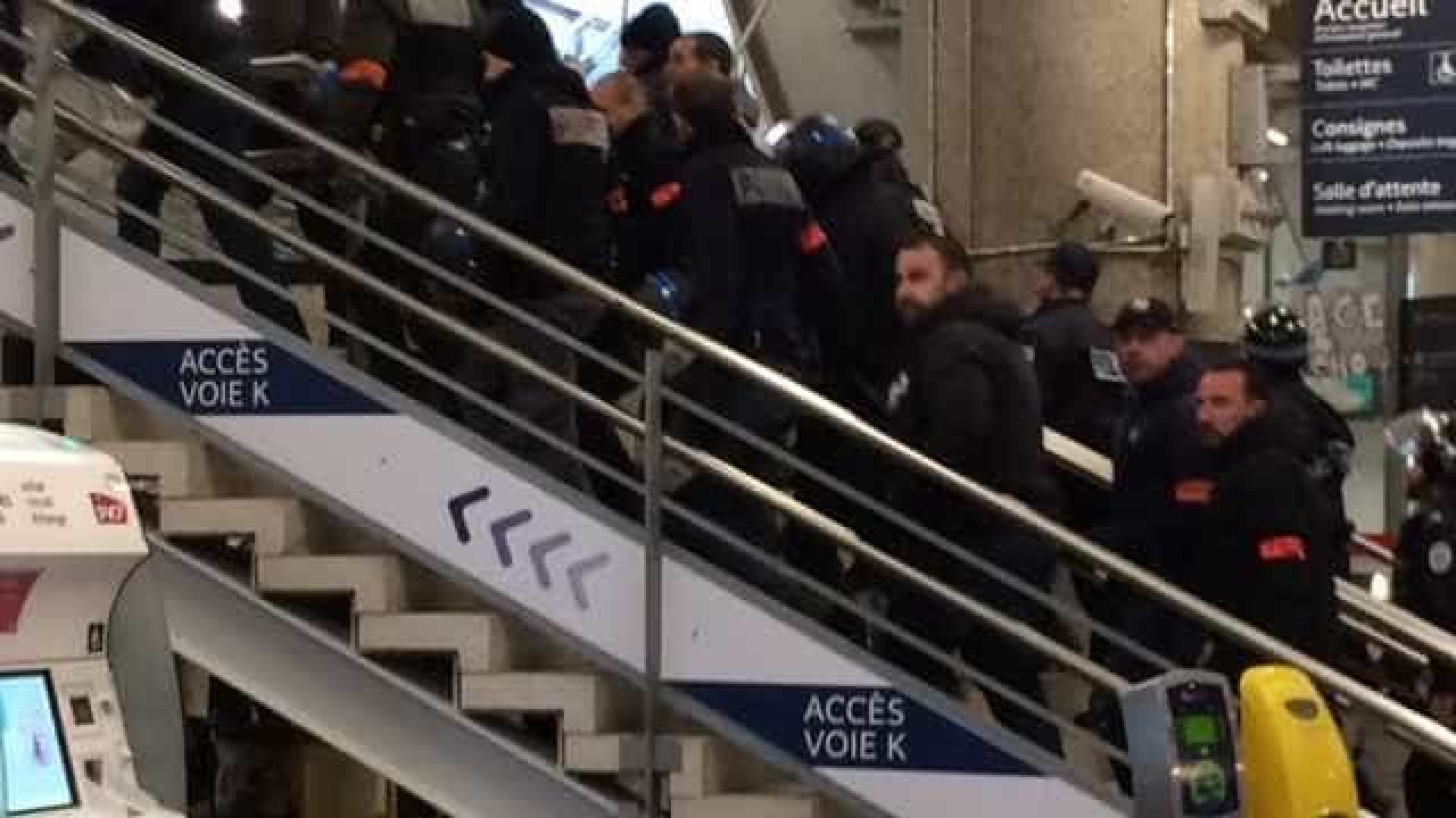 Confusão em trem faz França evacuar 200 passageiros
