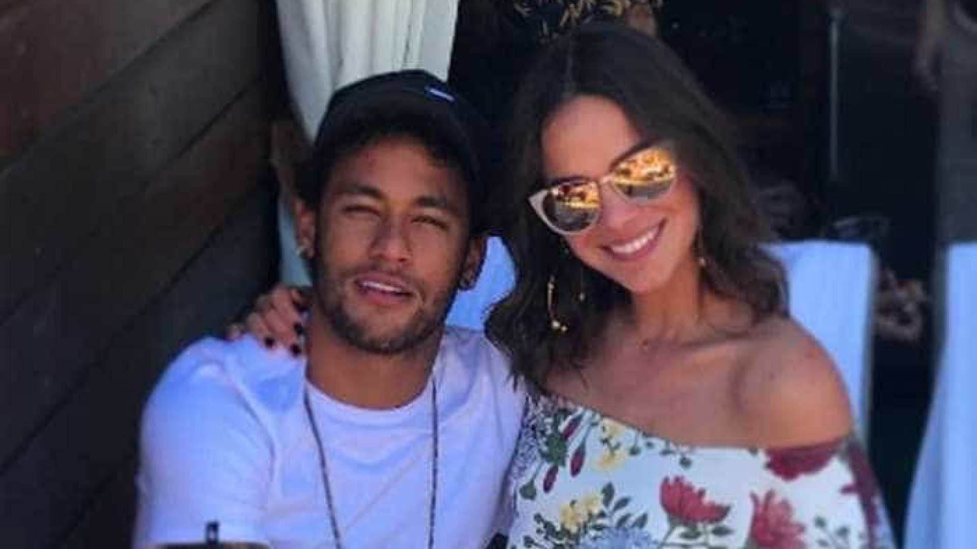 Neymar faz piada após boatos de que família não apoia volta com Bruna