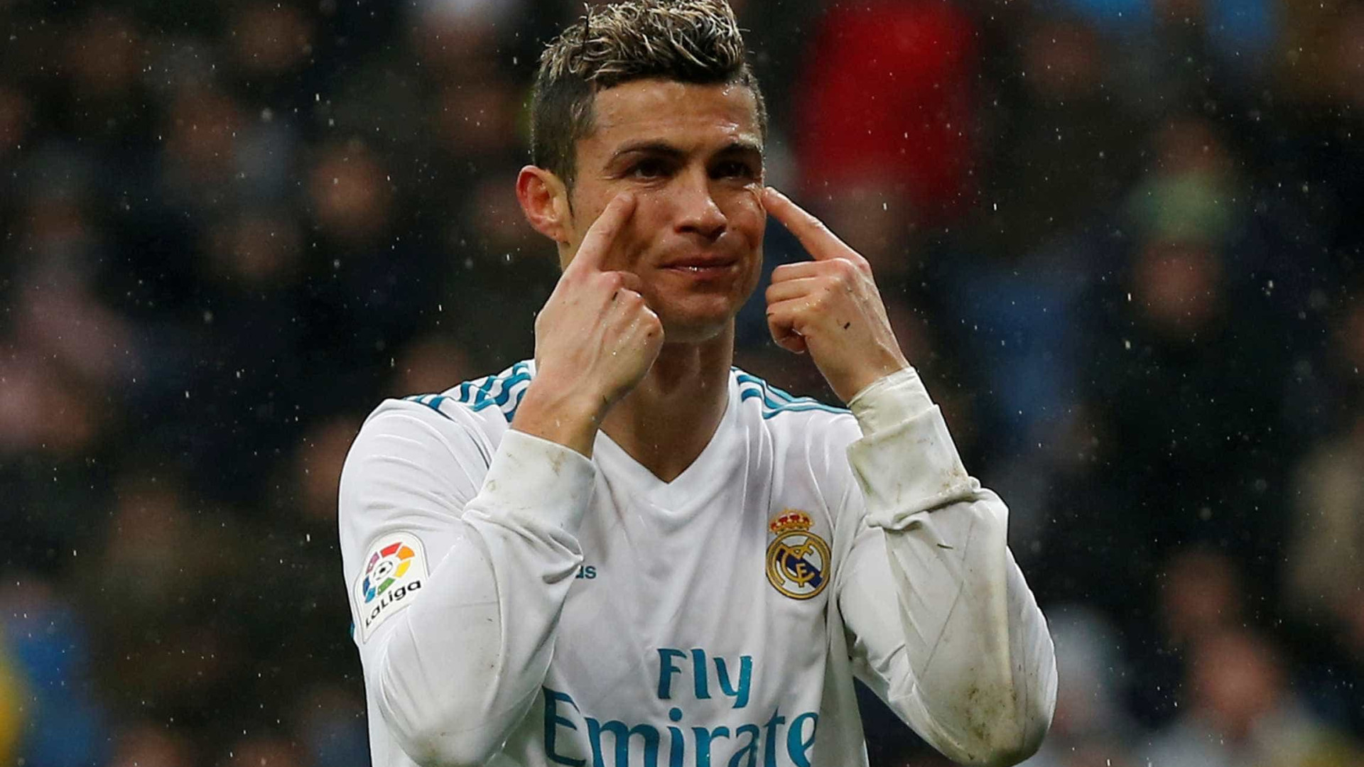 Cristiano Ronaldo toma decisão sobre deixar o Real Madrid; confira
