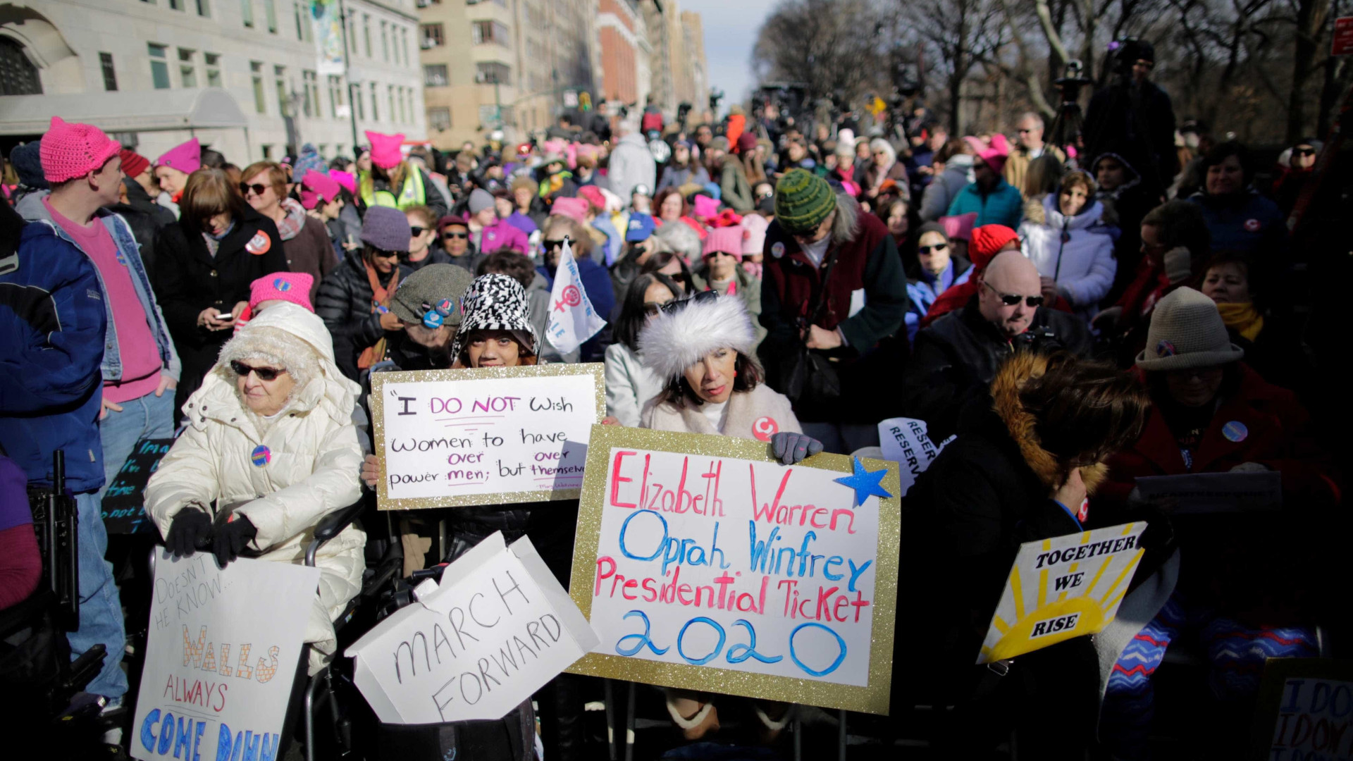 Marcha das Mulheres atrai milhares em cerca de 250 cidades dos EUA