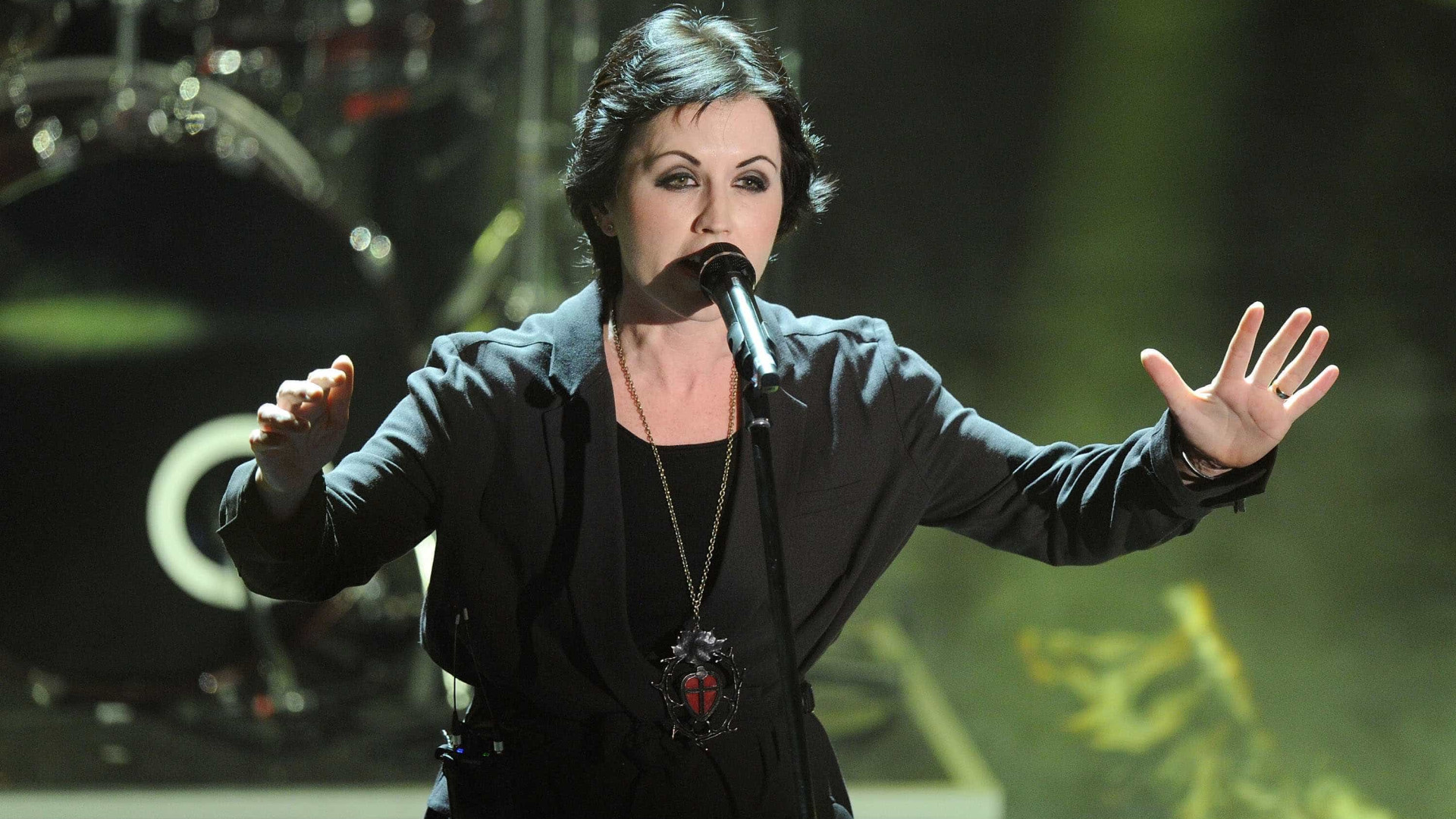 Corpo de Dolores O'Riordan será enterrado nesta terça na Irlanda
