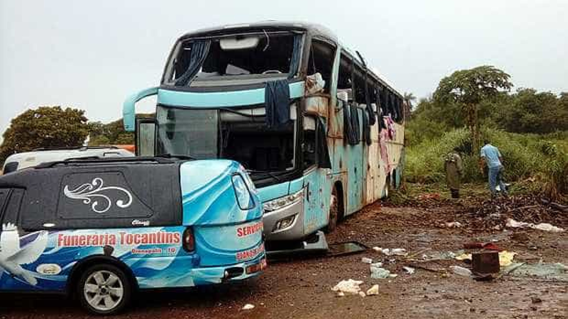 Acidente com ônibus deixa 7 mortos e ao menos 11 feridos no TO