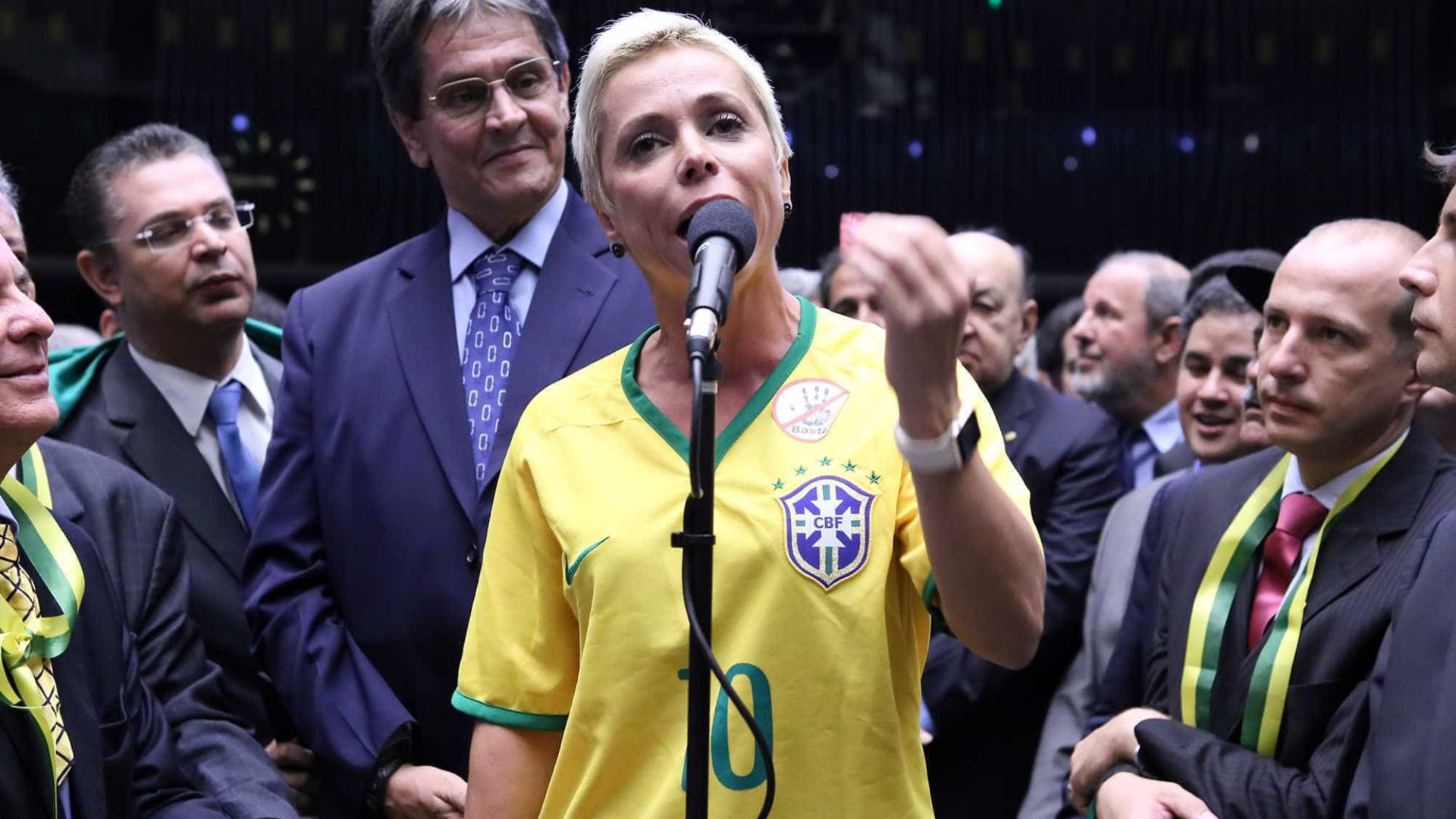 Em áudio, Cristiane Brasil  pressiona servidores por votos