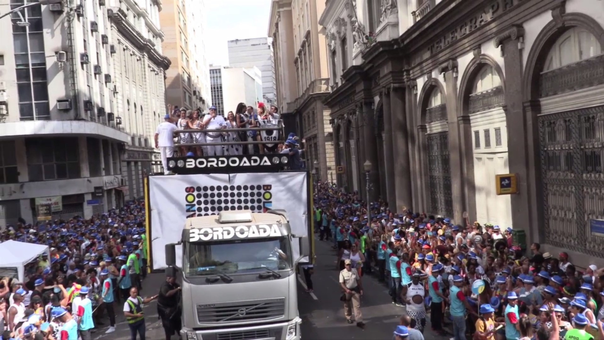 Bloco mais antigo do Rio de Janeiro celebra centenário no carnaval