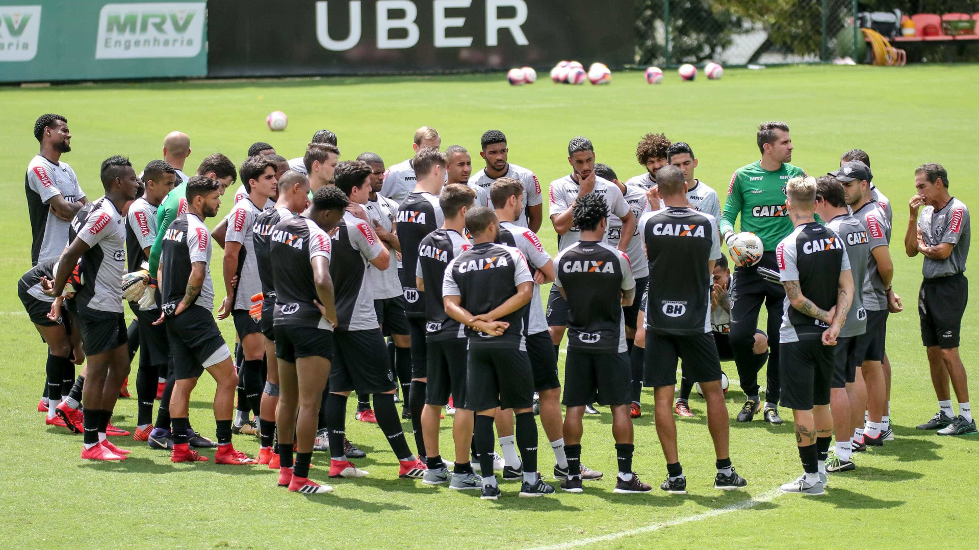 Atlético-MG libera entrada de repórter no CT após confusão com Oswaldo