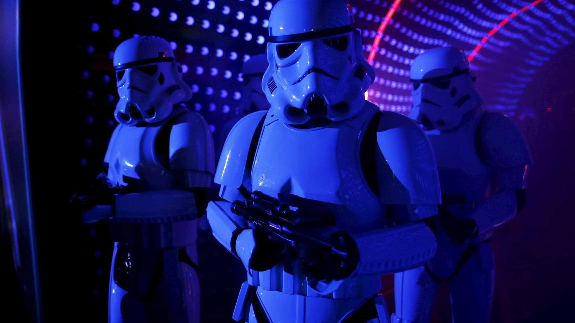 Disney anuncia parque do Star Wars para 2019