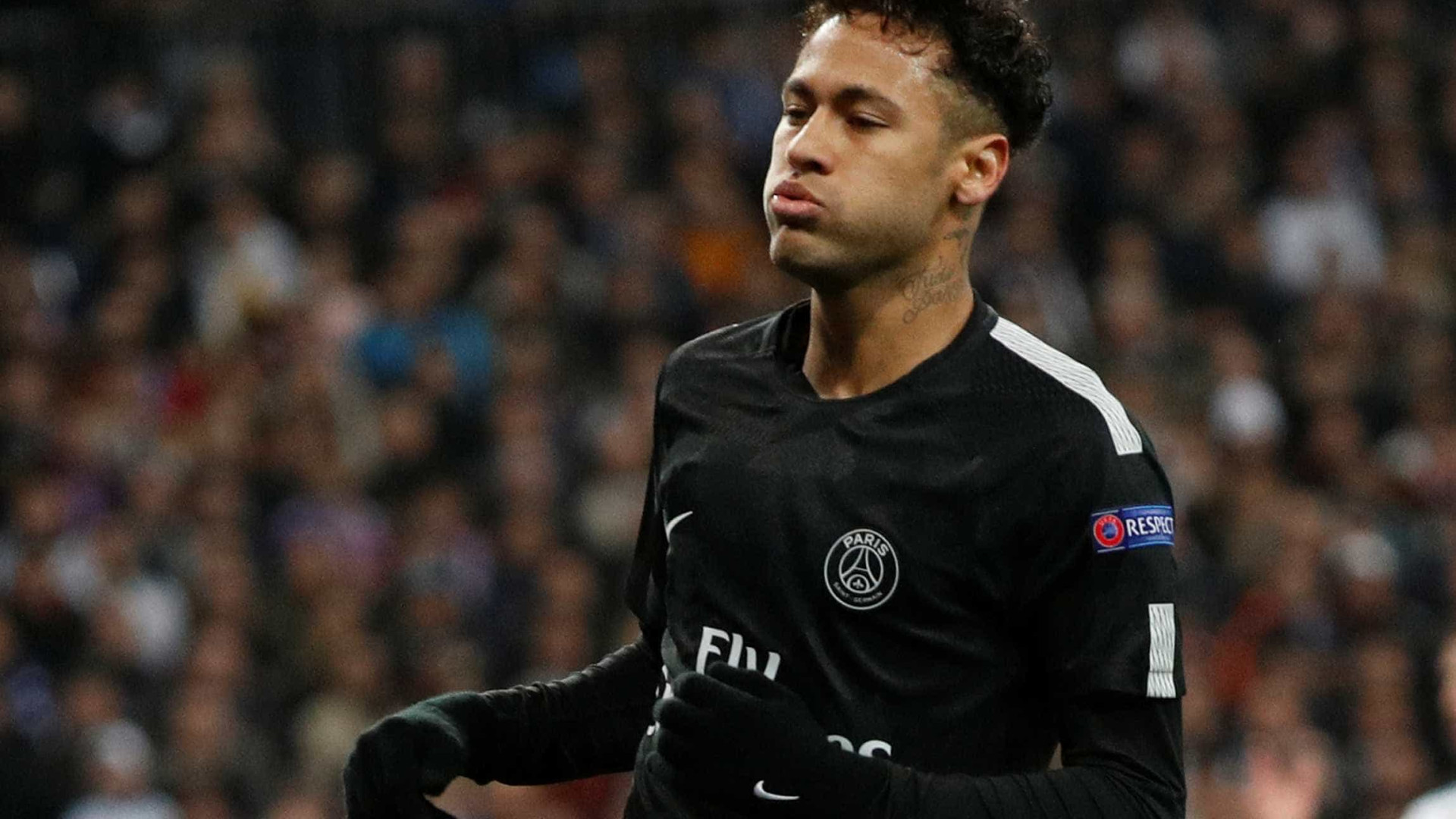 Neymar adota cautela ao comentar alterações de Emery: 'Ele manda'