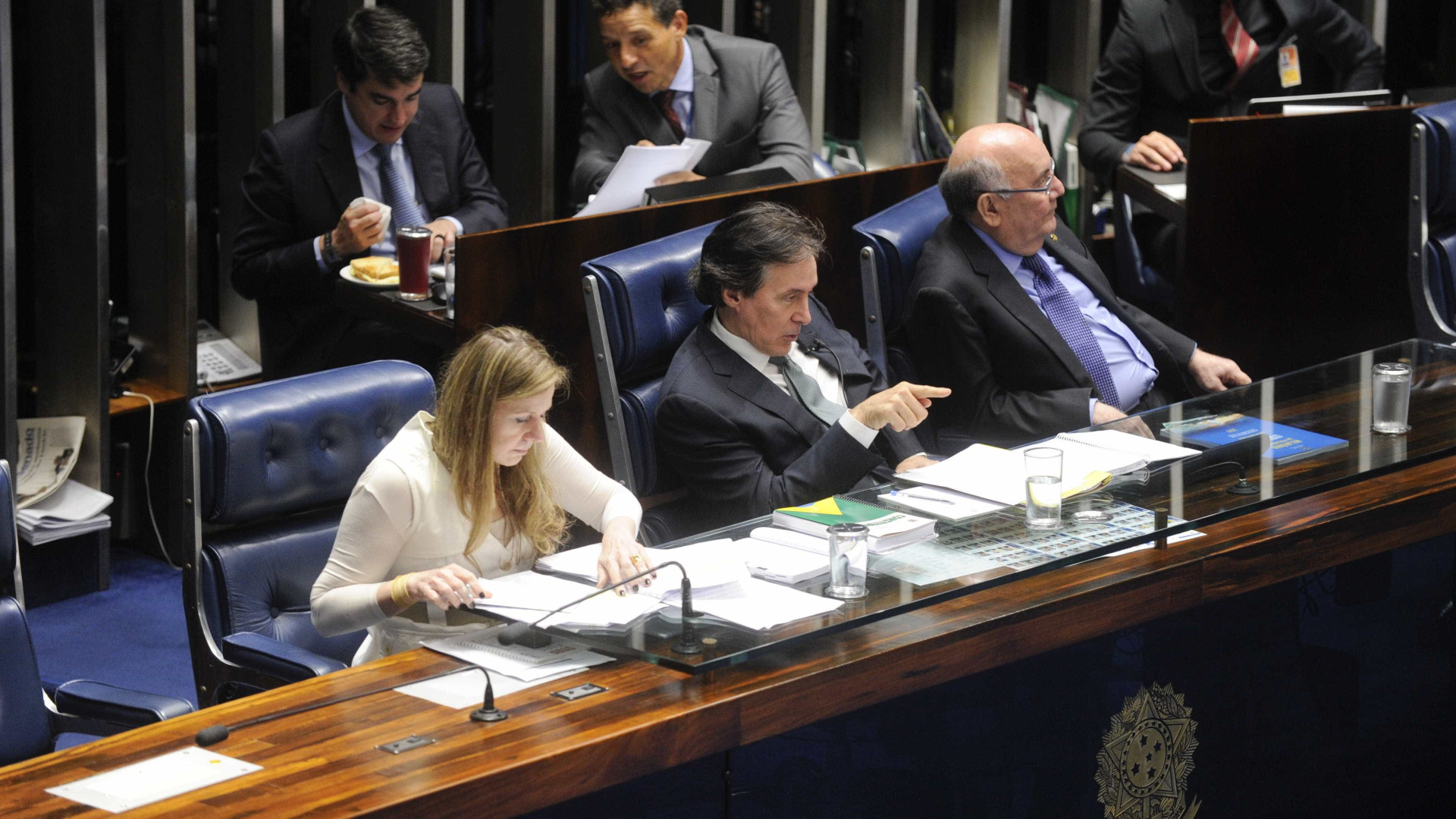 Senado aprova decreto e autoriza intervenção federal no Rio