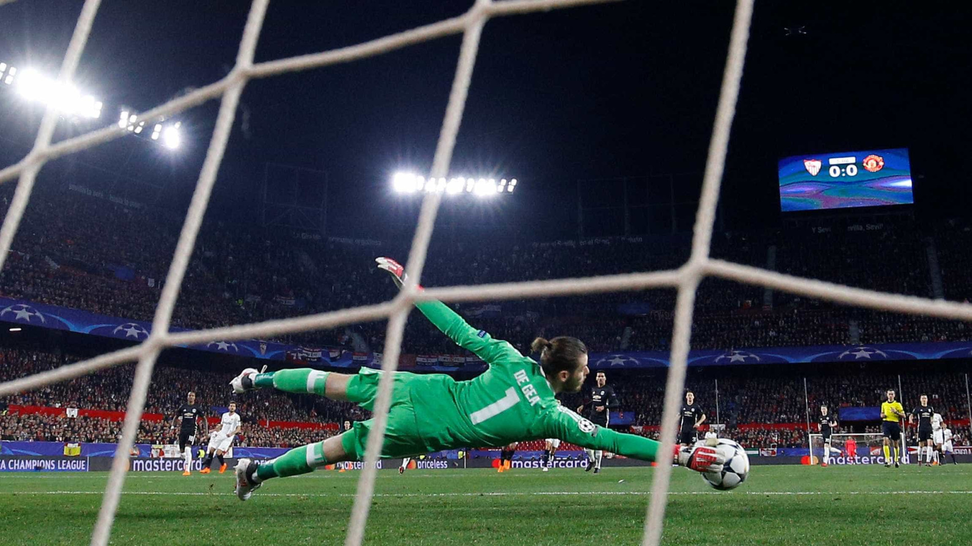 De Gea faz ‘milagres’ e evita derrota do Manchester United em Sevilla