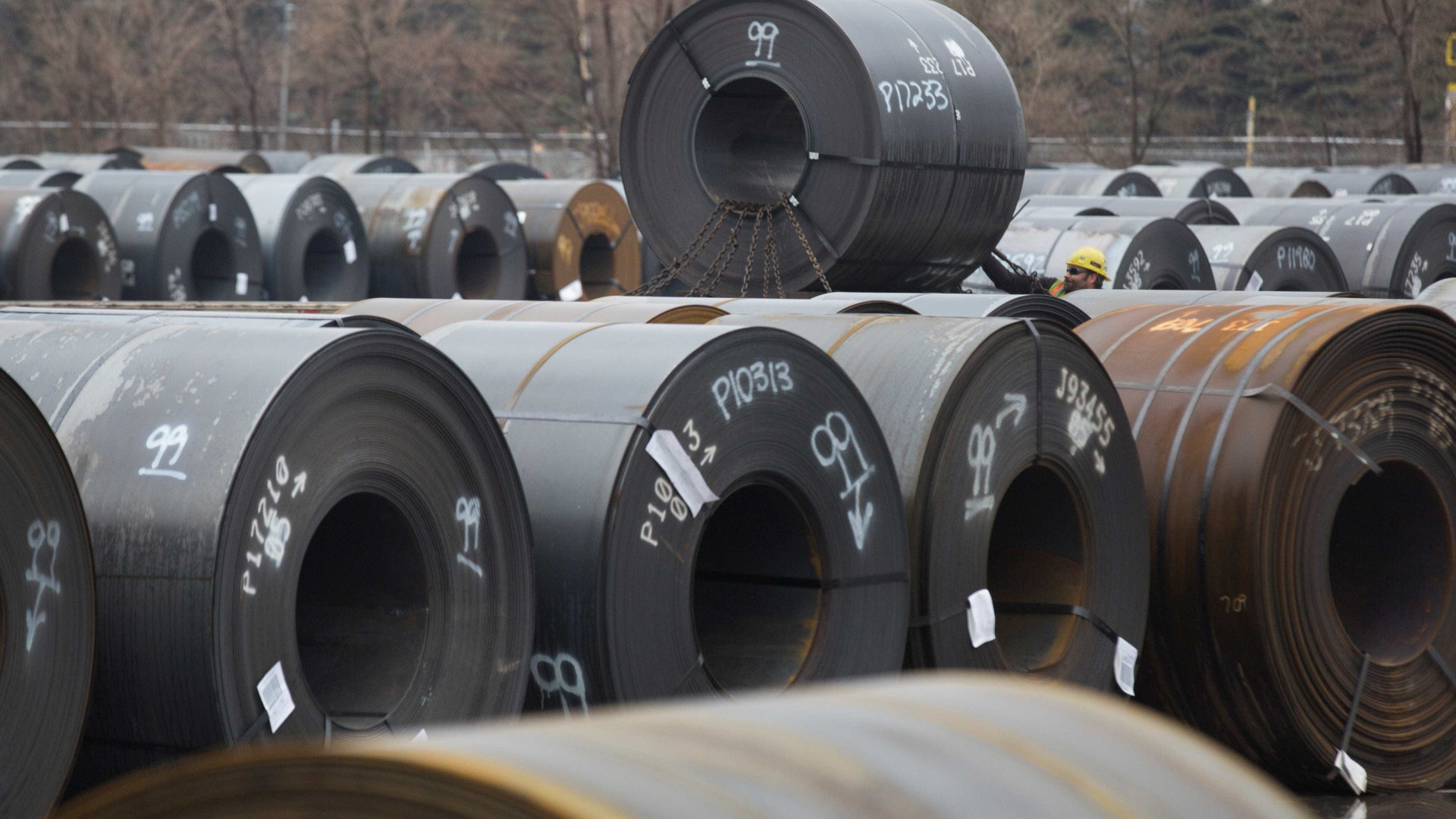 Governo dos EUA cria requisitos duros para poupar aço de sobretaxa