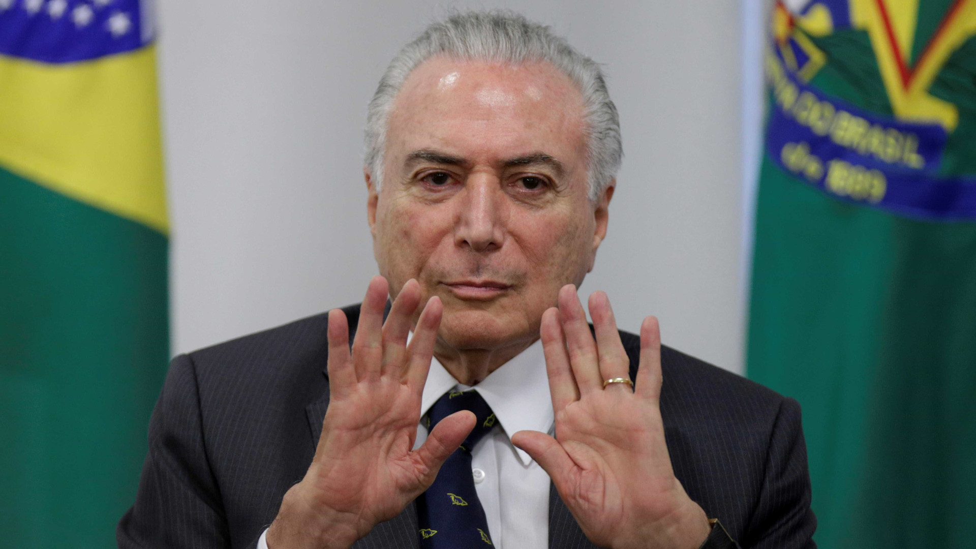 Intervenção no Rio não ajuda Temer, aponta pesquisa Ipsos