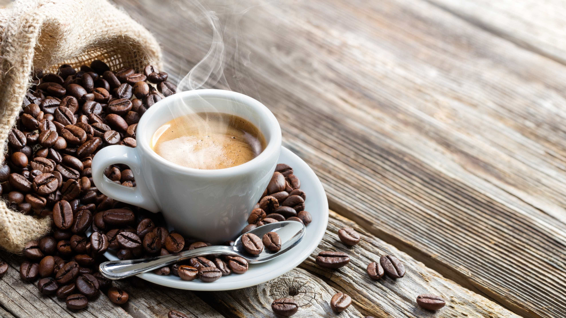 Preço médio do cafezinho no País é de R$ 3,20