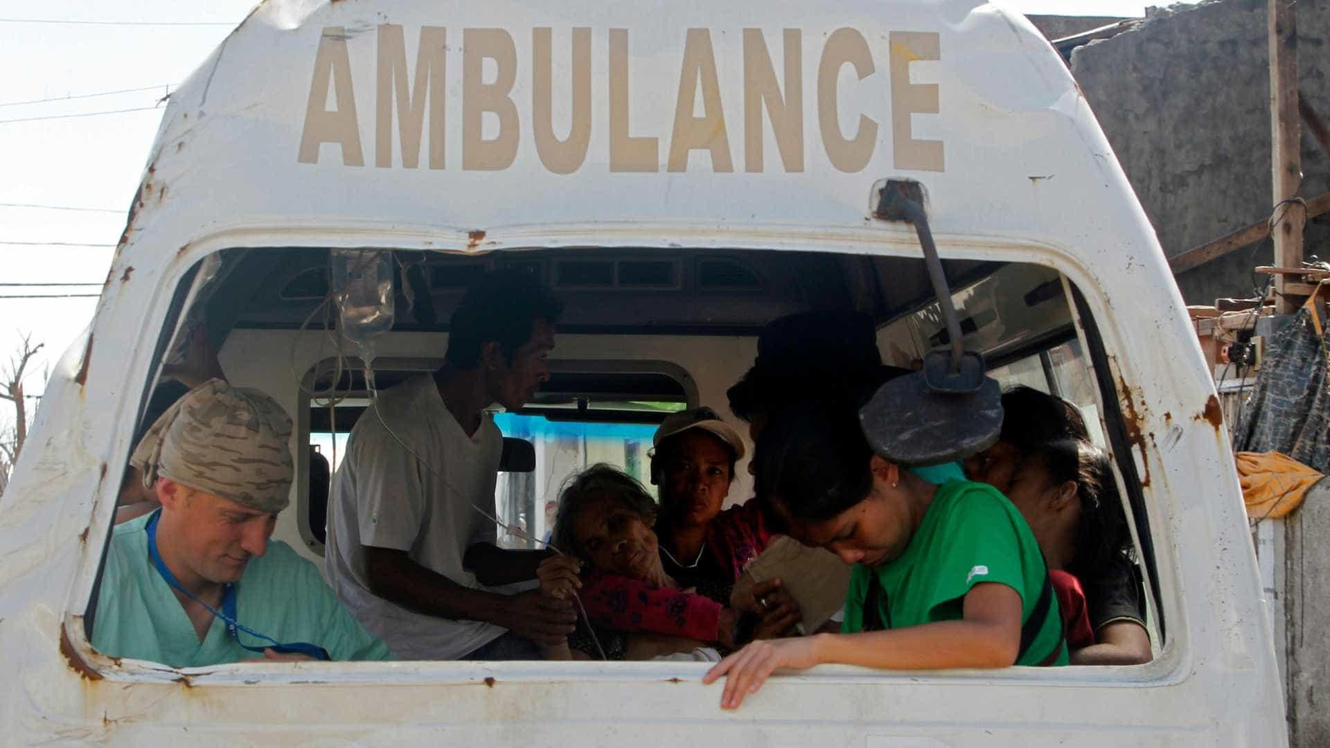 Acidente de ônibus mata 19 e fere 21 nas Filipinas