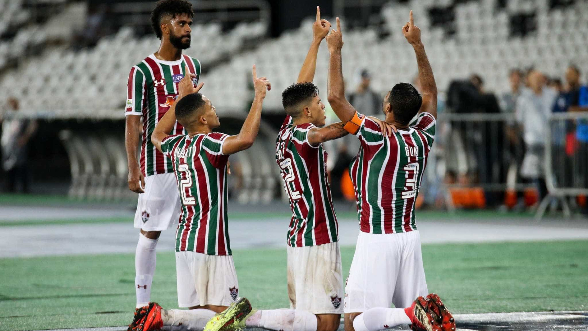 Fluminense empata com o Fla e fará final com o Botafogo