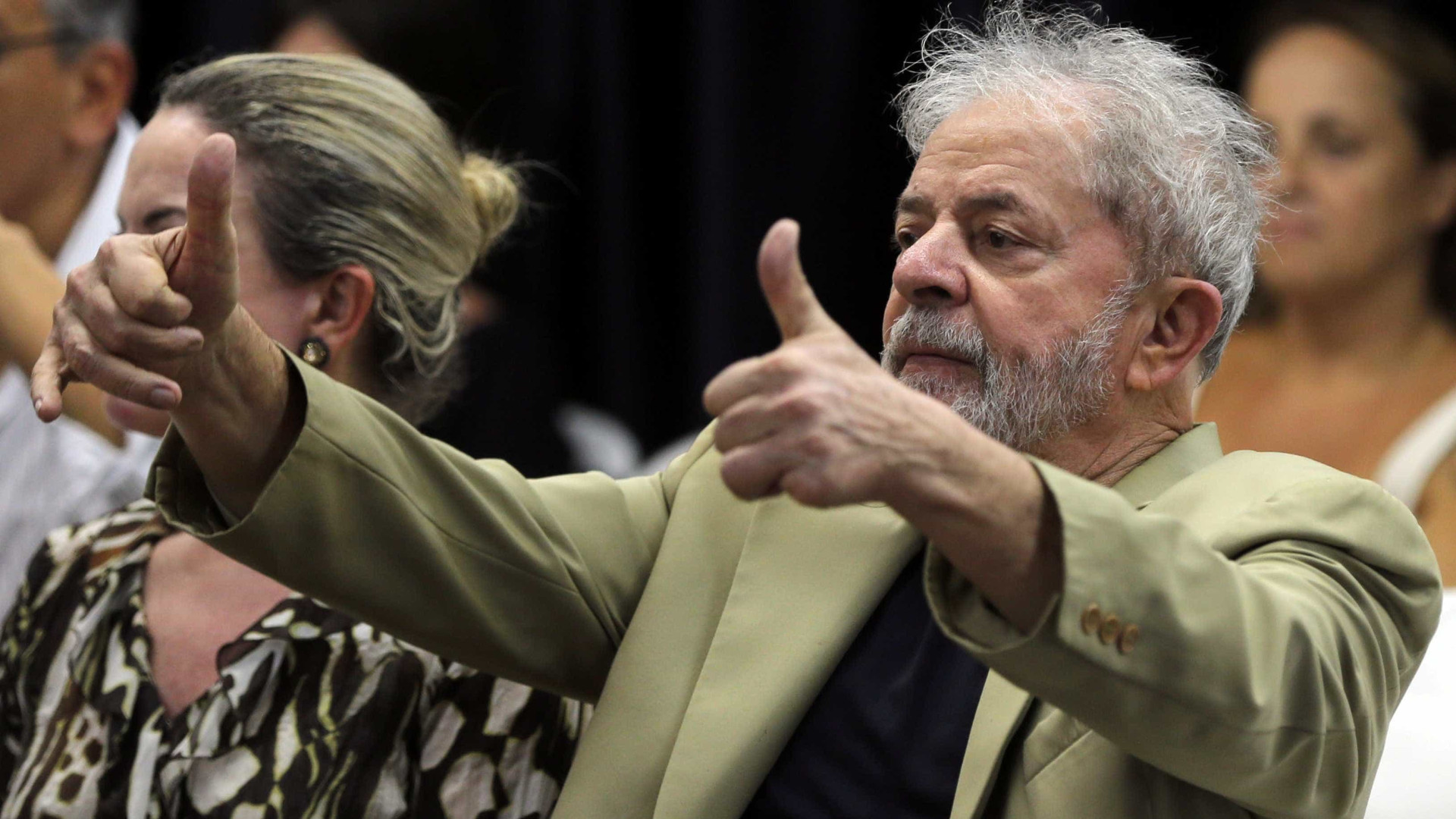 Mesmo sendo 'ficha suja', Lula pode registrar candidatura; entenda