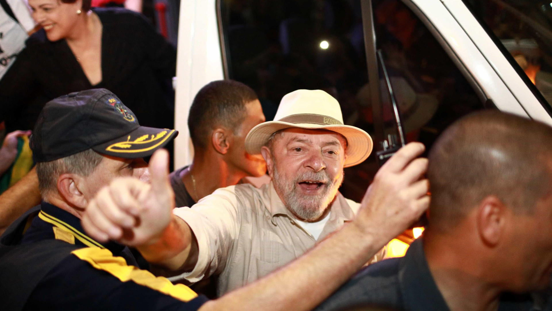 Caravana de Lula nÃ£o fez pedido de escolta, diz Secretaria de SeguranÃ§a
