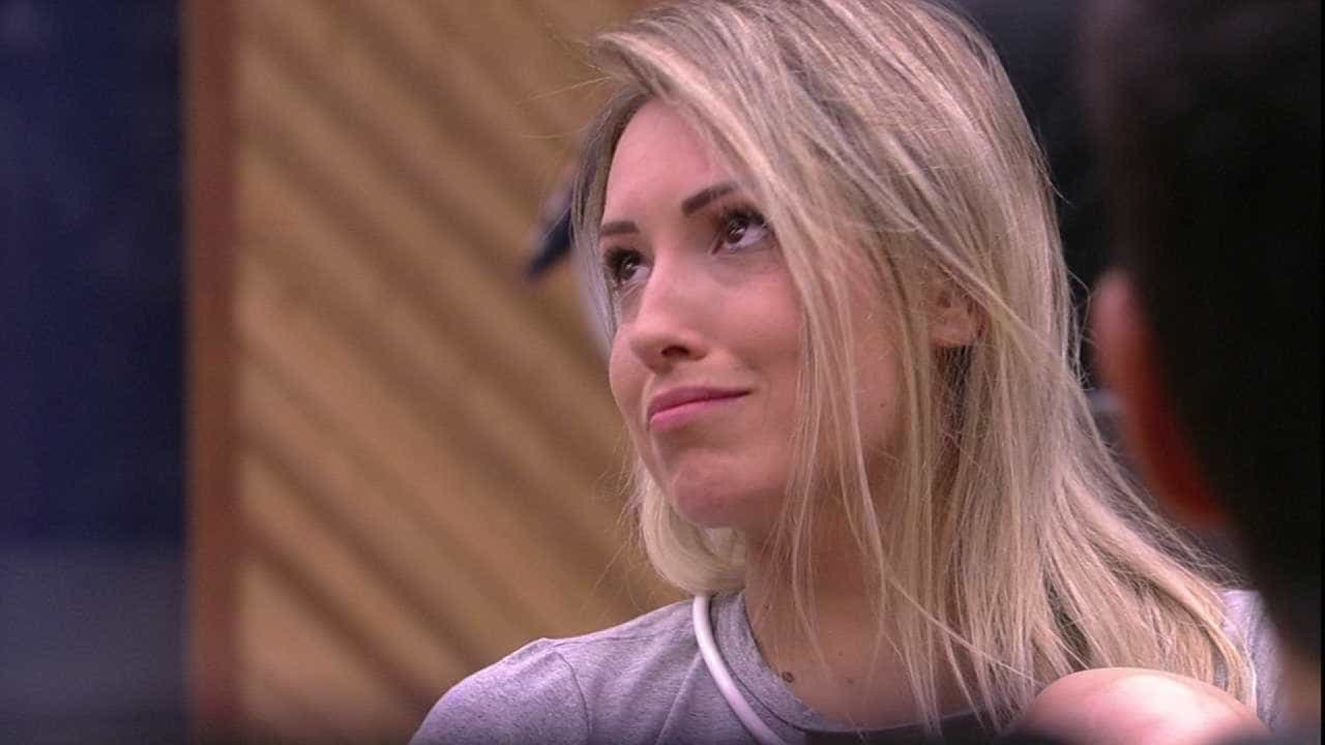 Jéssica diz não ser culpada por fim do noivado de Lucas e Ana Vilela