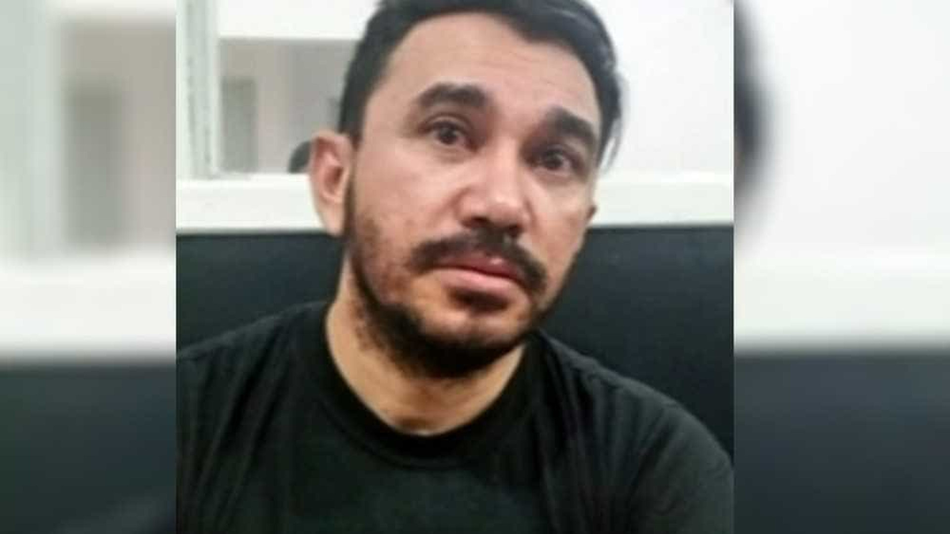 Padre que pediu foto de jovem para 'quebrar maldição' é preso em SC