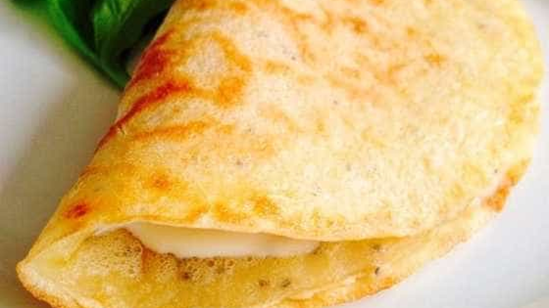 Crepioca fit com apenas 2 ingredientes para o café da manhã
