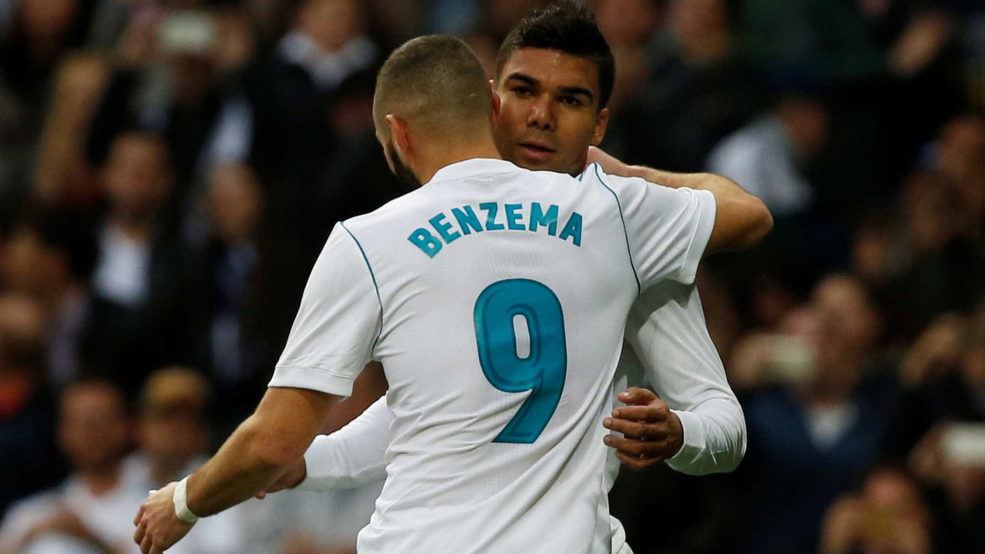 Volante, Casemiro tem mesmo número de gols do atacante Benzema