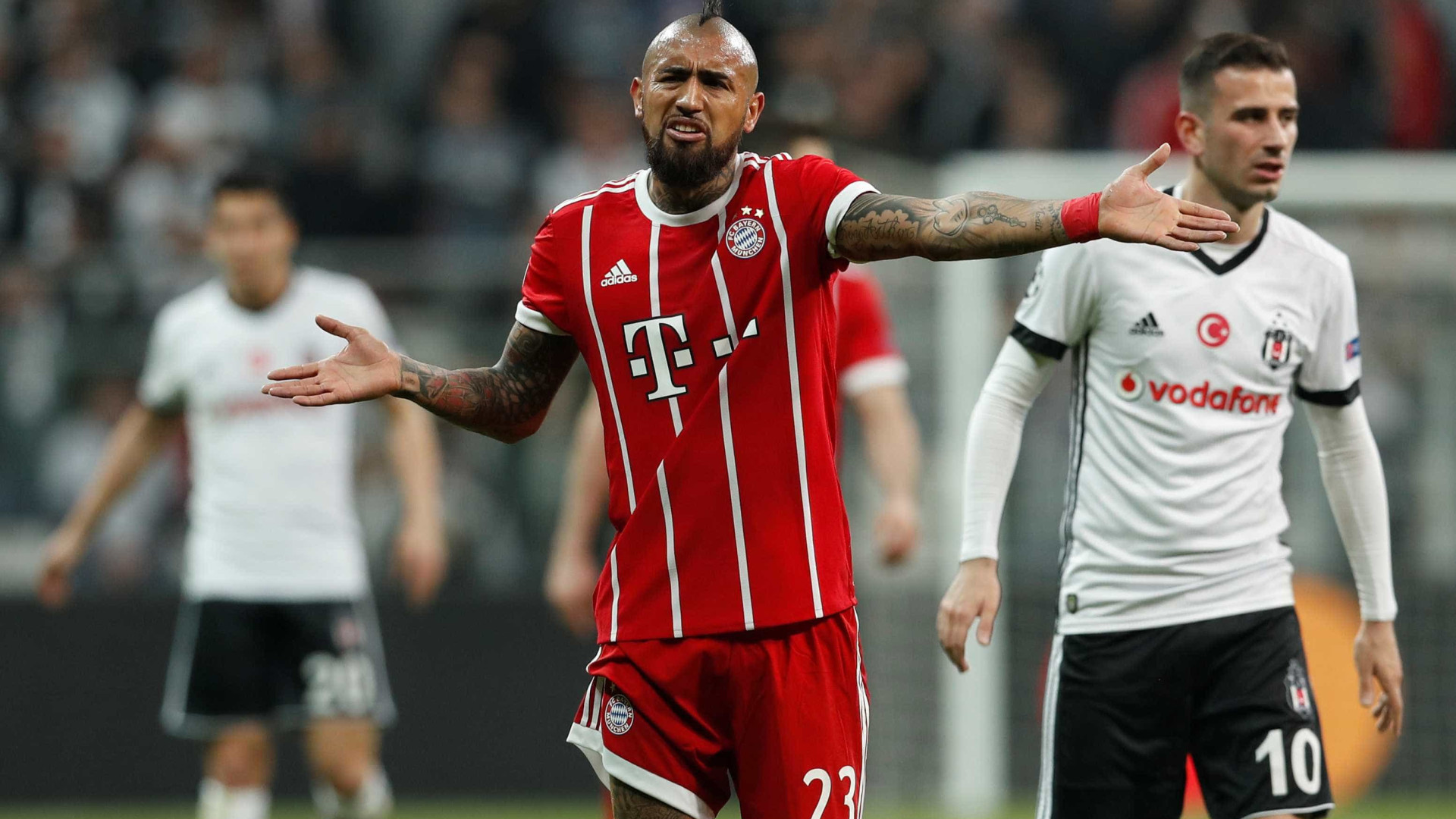 Vidal opera com sucesso, mas não joga mais na atual temporada