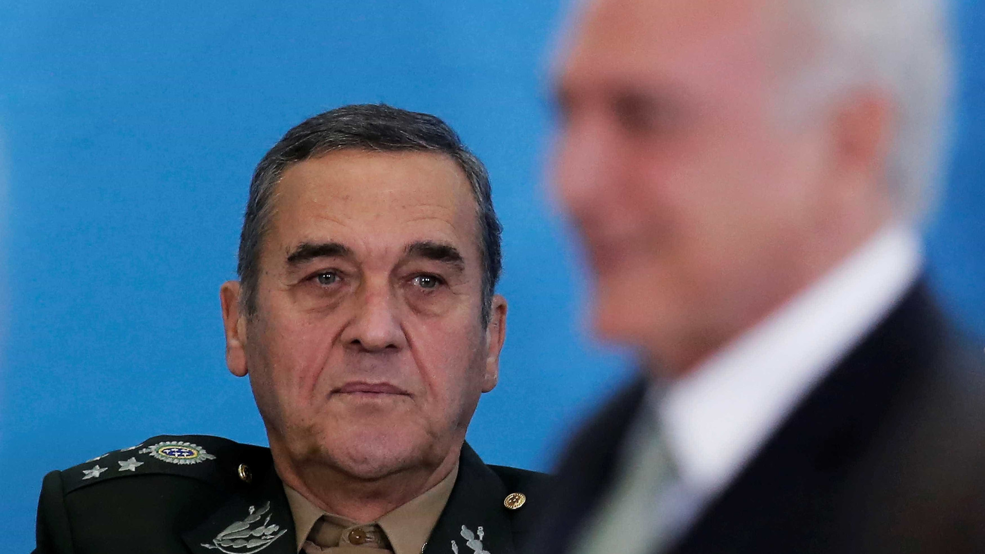 General Villas Bôas está internado em Brasília