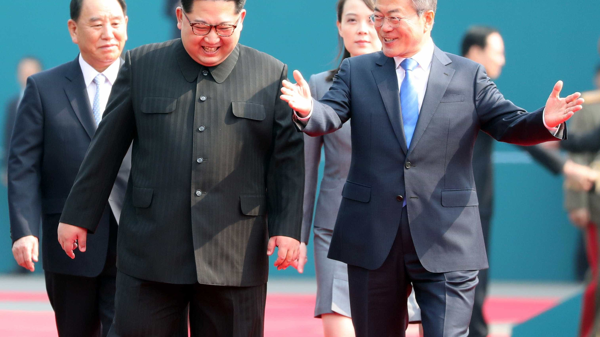 Líderes das Coreias do Sul e do Norte se encontram em reunião histórica