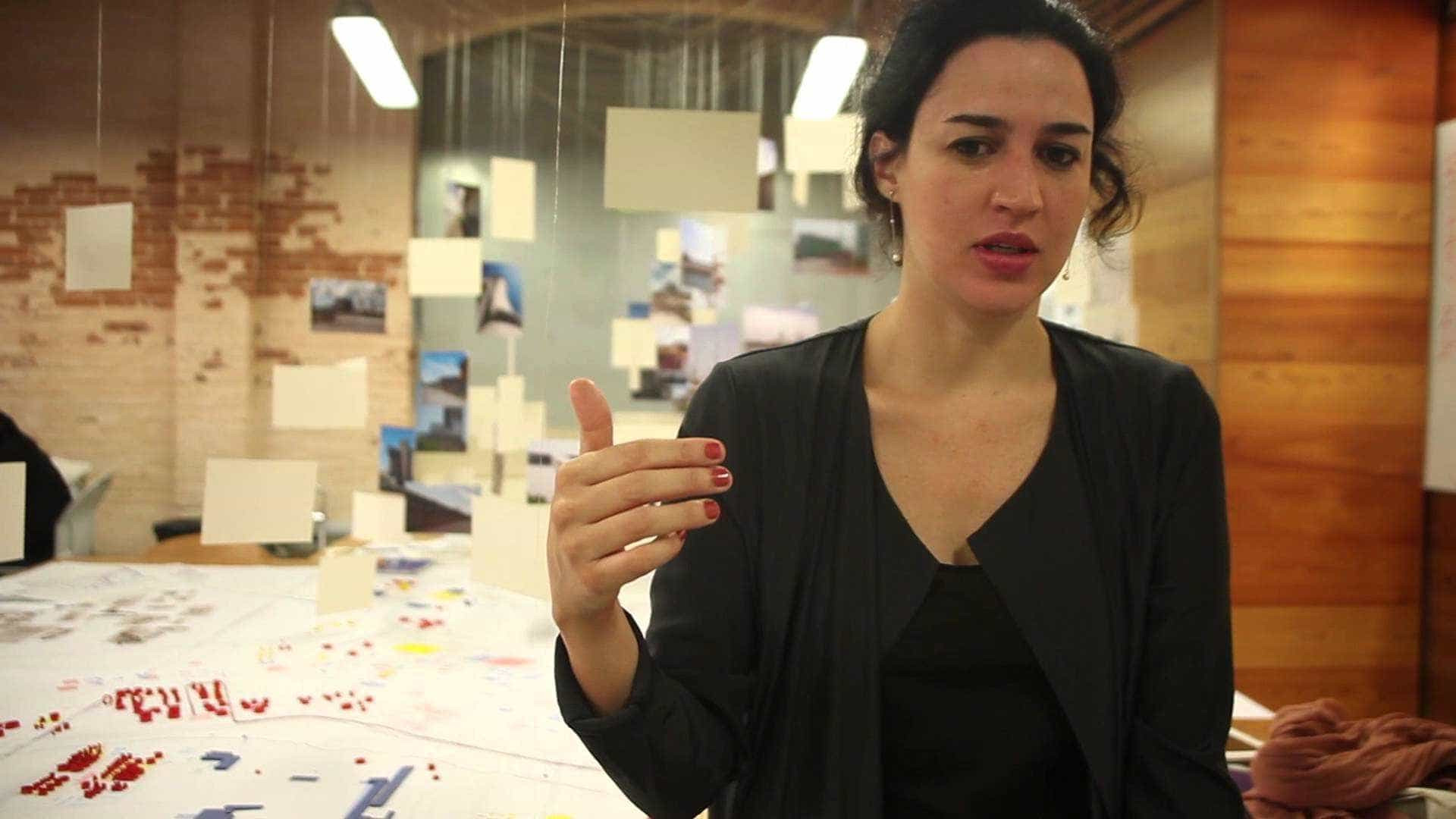 Brasileira transforma ideias do Papa em arquitetura em Veneza