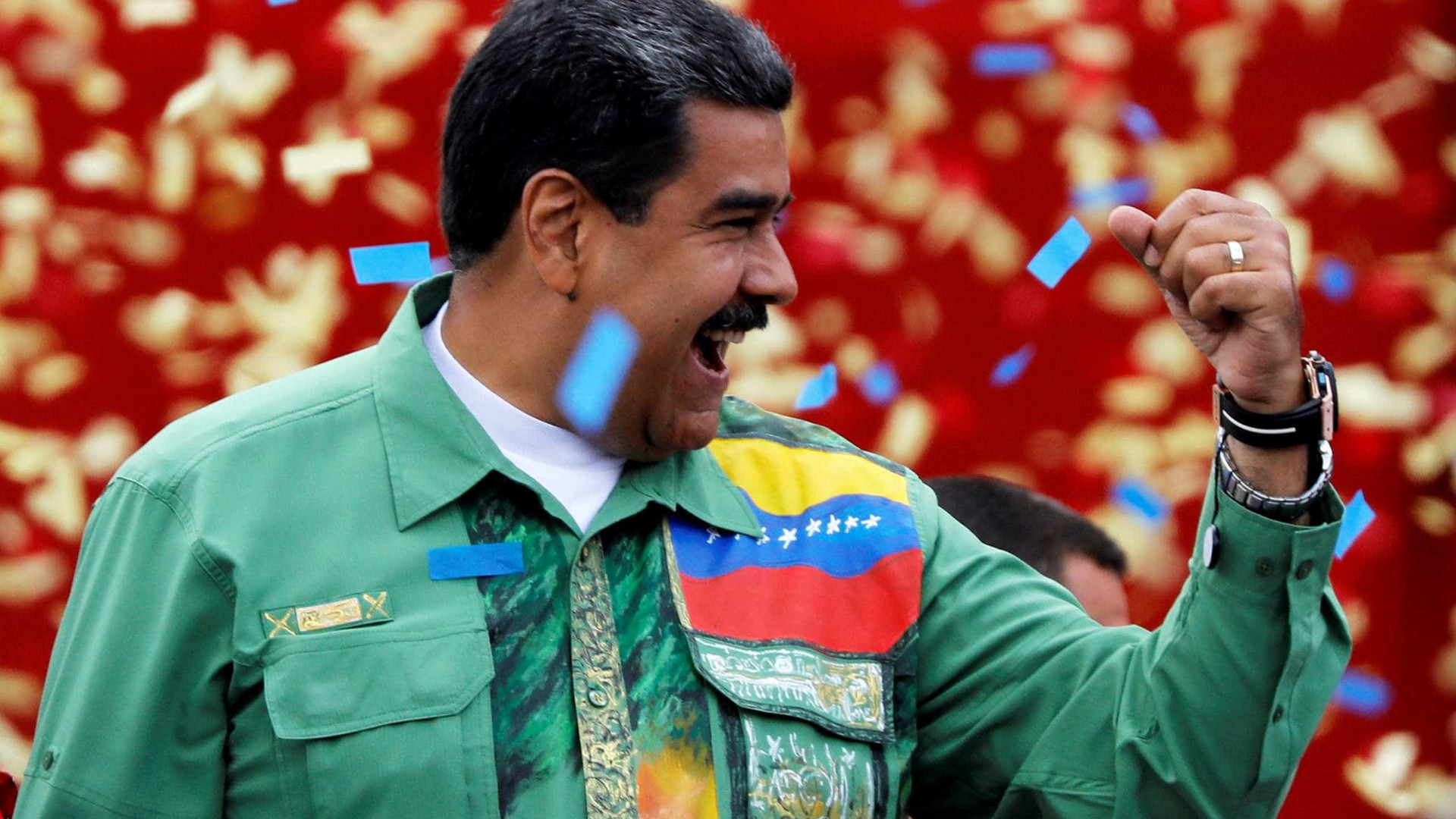 Em comício final da campanha, Maduro ofende presidente colombiano