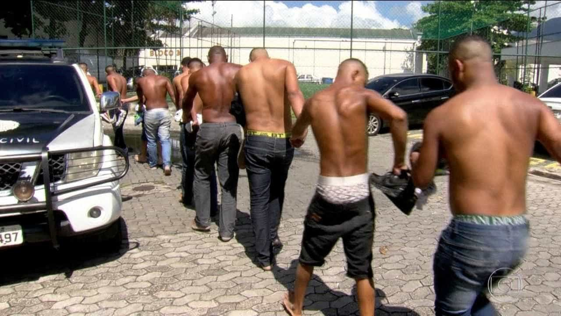 MP-RJ denuncia 18 suspeitos da festa da milícia em sítio