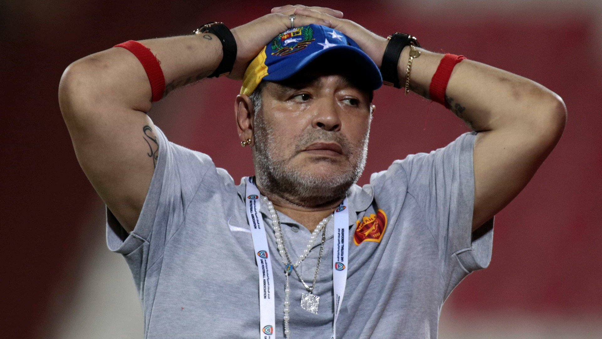 Maradona diz não confiar na Argentina por causa de Sampaoli