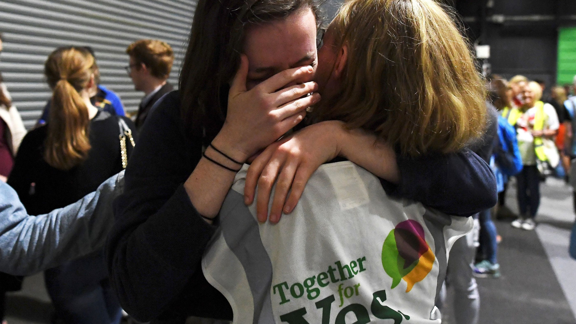 Grupo anti-aborto na Irlanda admite derrota no referendo